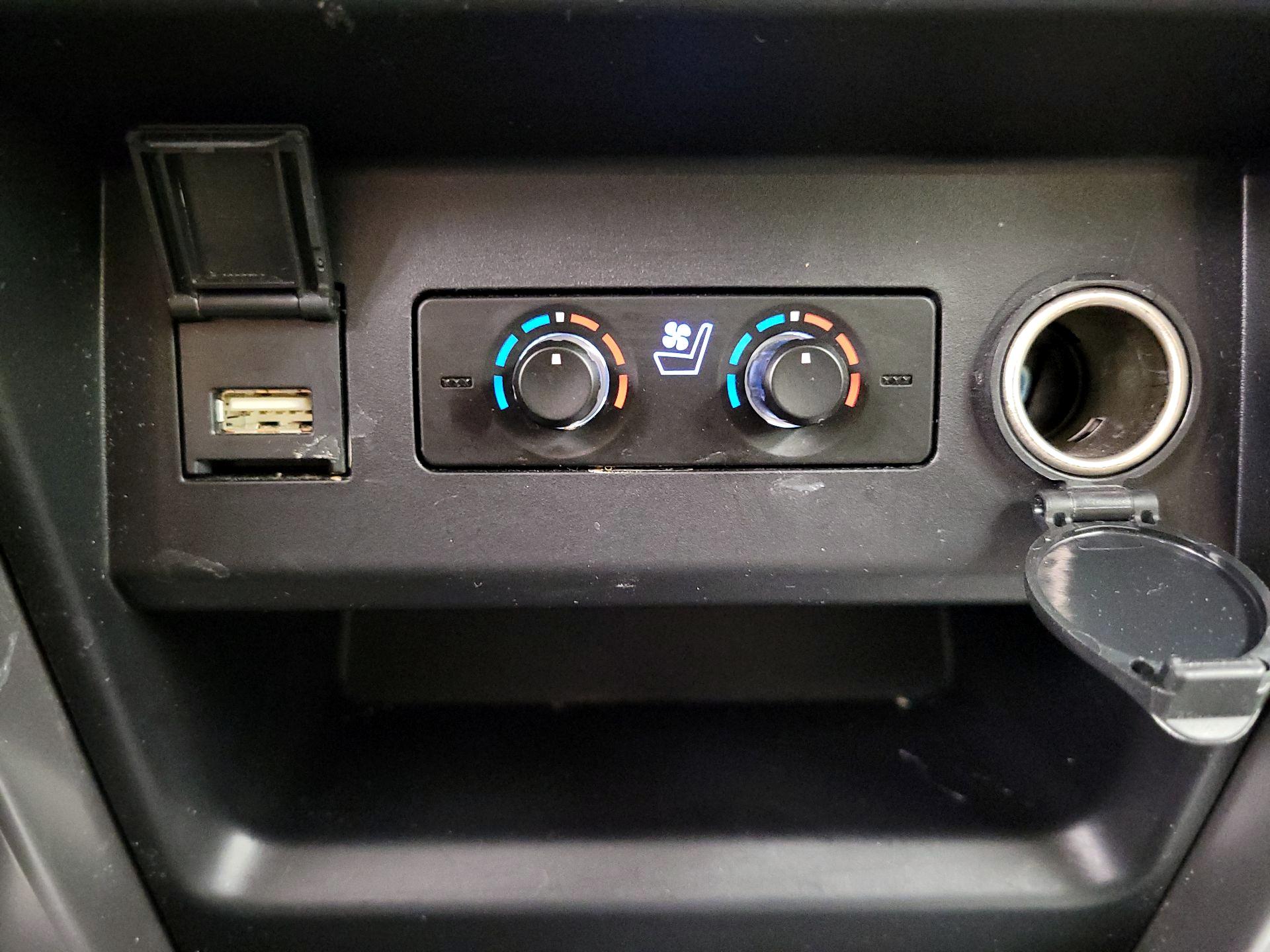 Thumbnail: 2022 Toyota 4Runner - 19