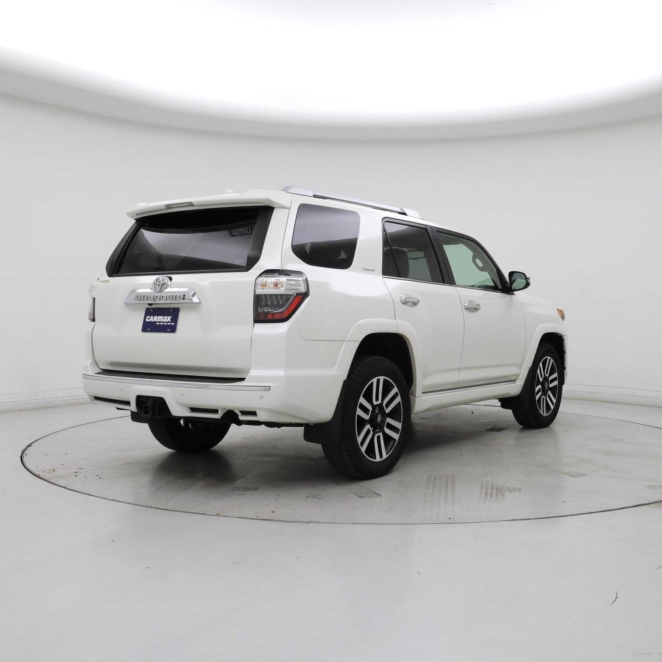 Thumbnail: 2022 Toyota 4Runner - 8