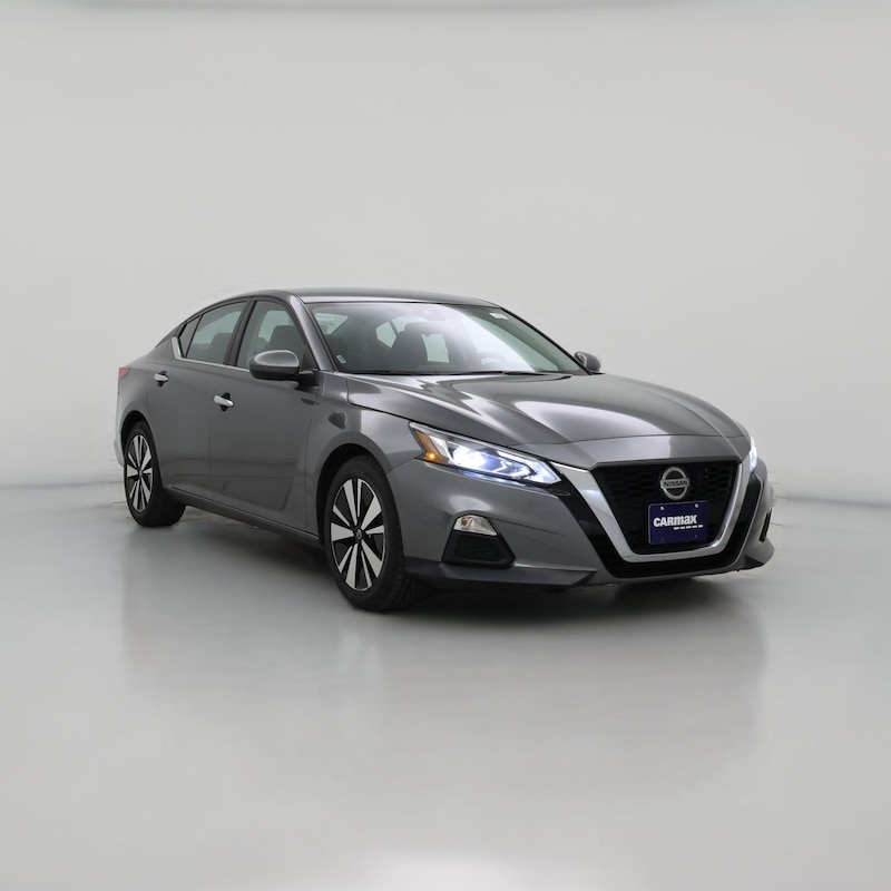 2022 Nissan Altima SV