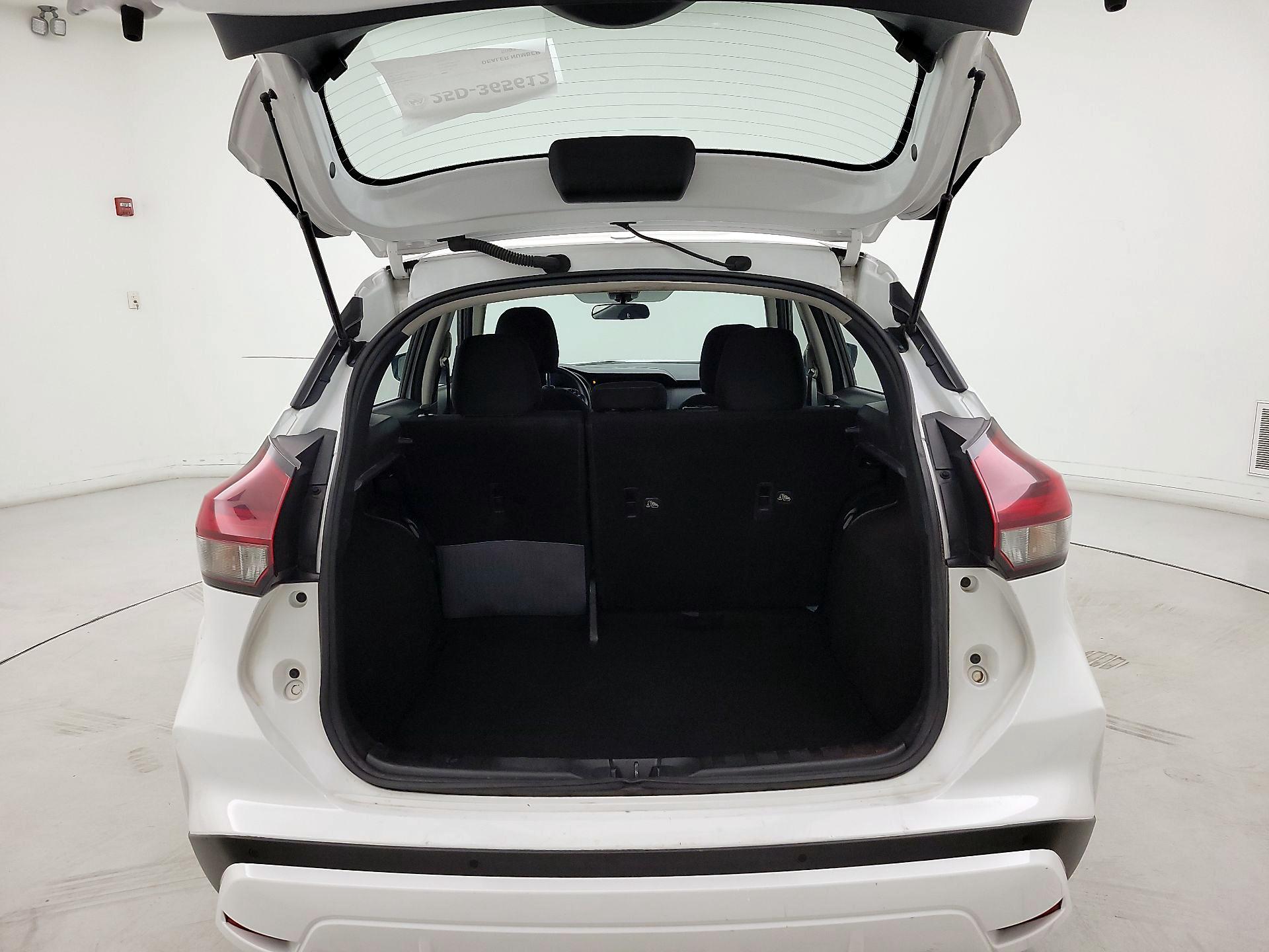 Thumbnail: 2022 Nissan Kicks - 20