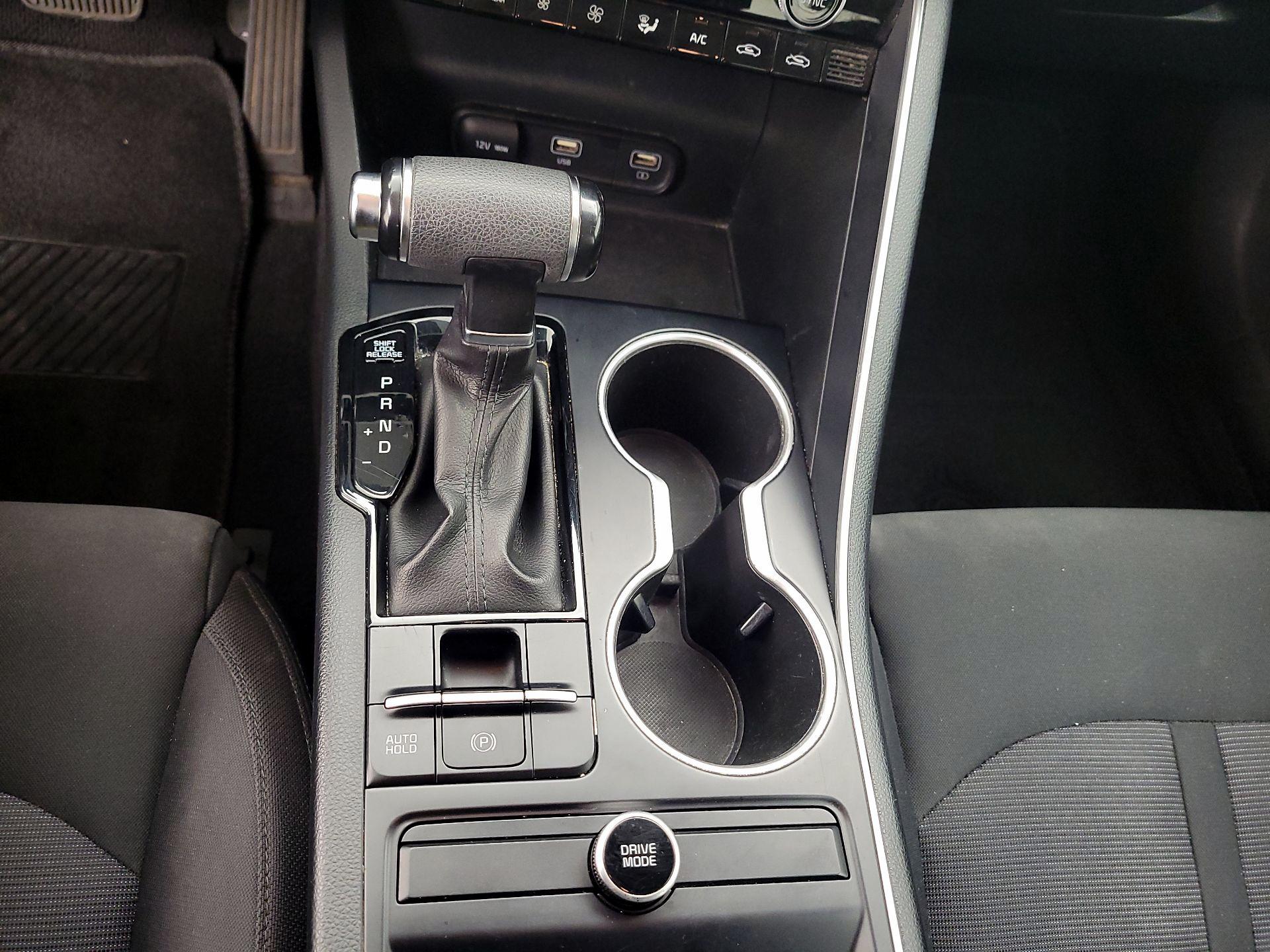 Thumbnail: 2022 Kia K5 - 17