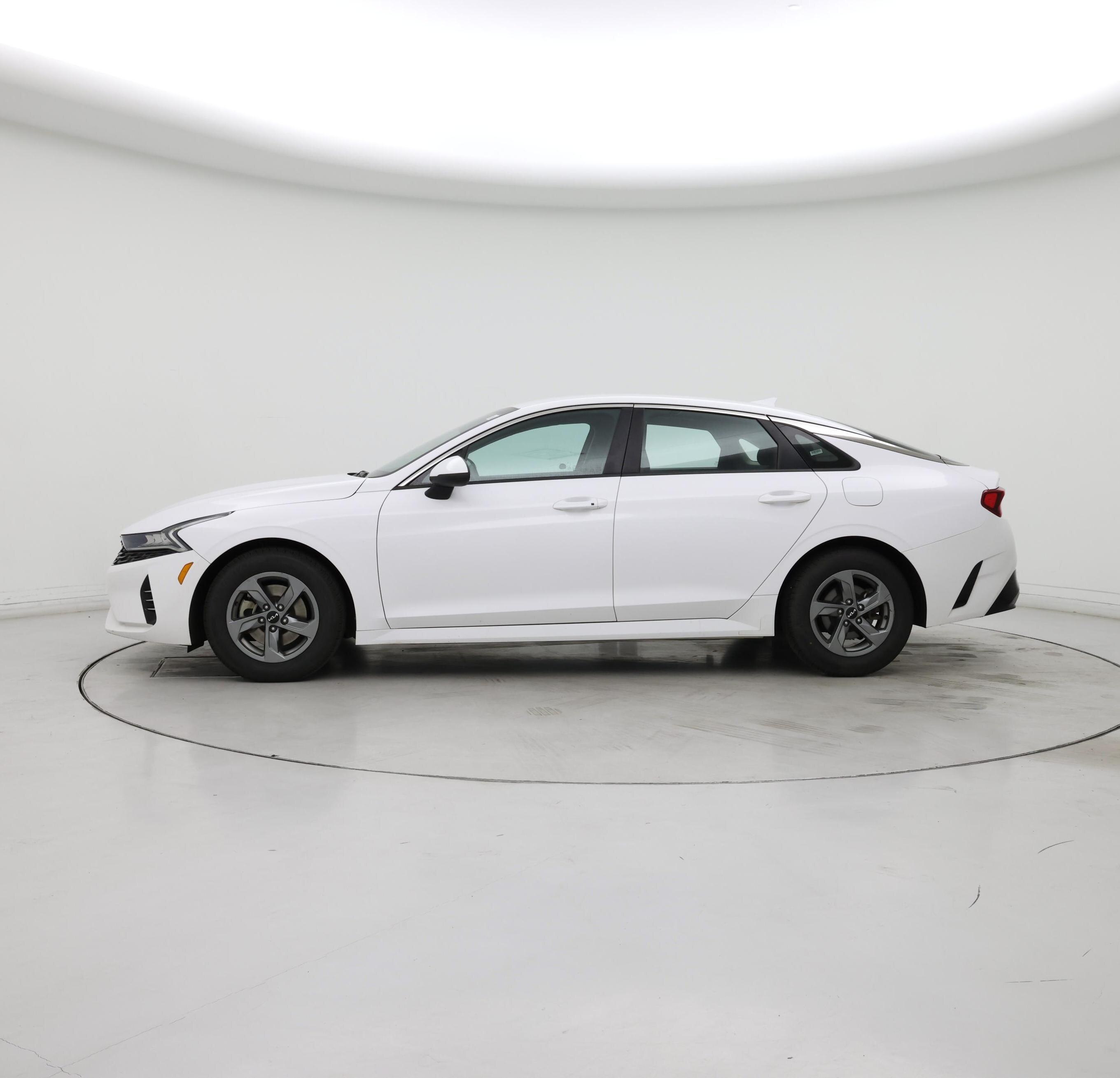 Thumbnail: 2022 Kia K5 - 3