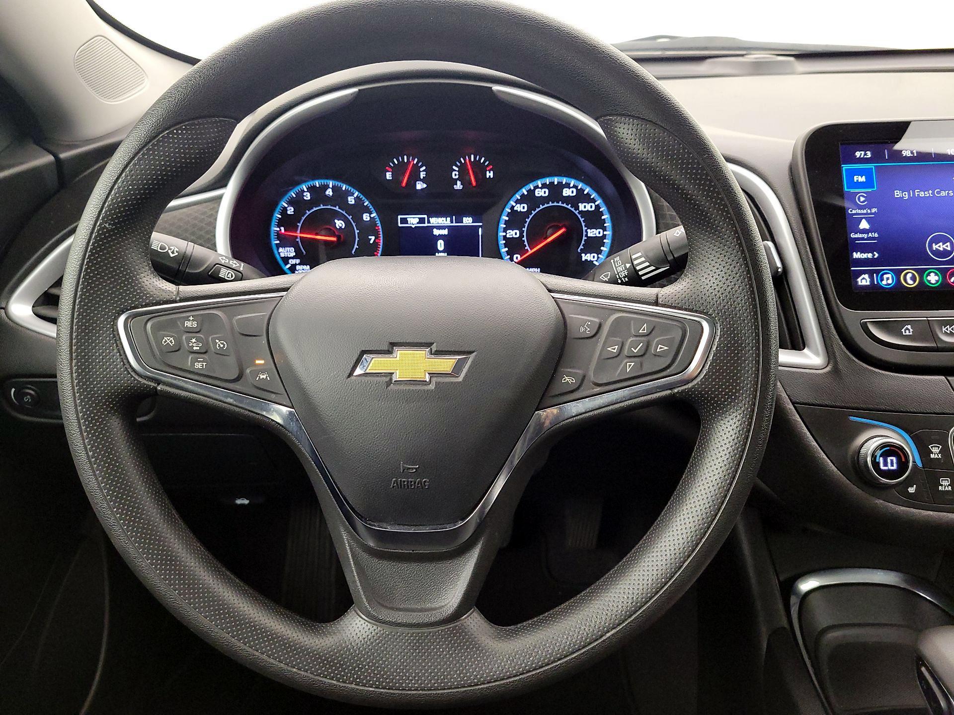 Thumbnail: 2023 Chevrolet Malibu - 10