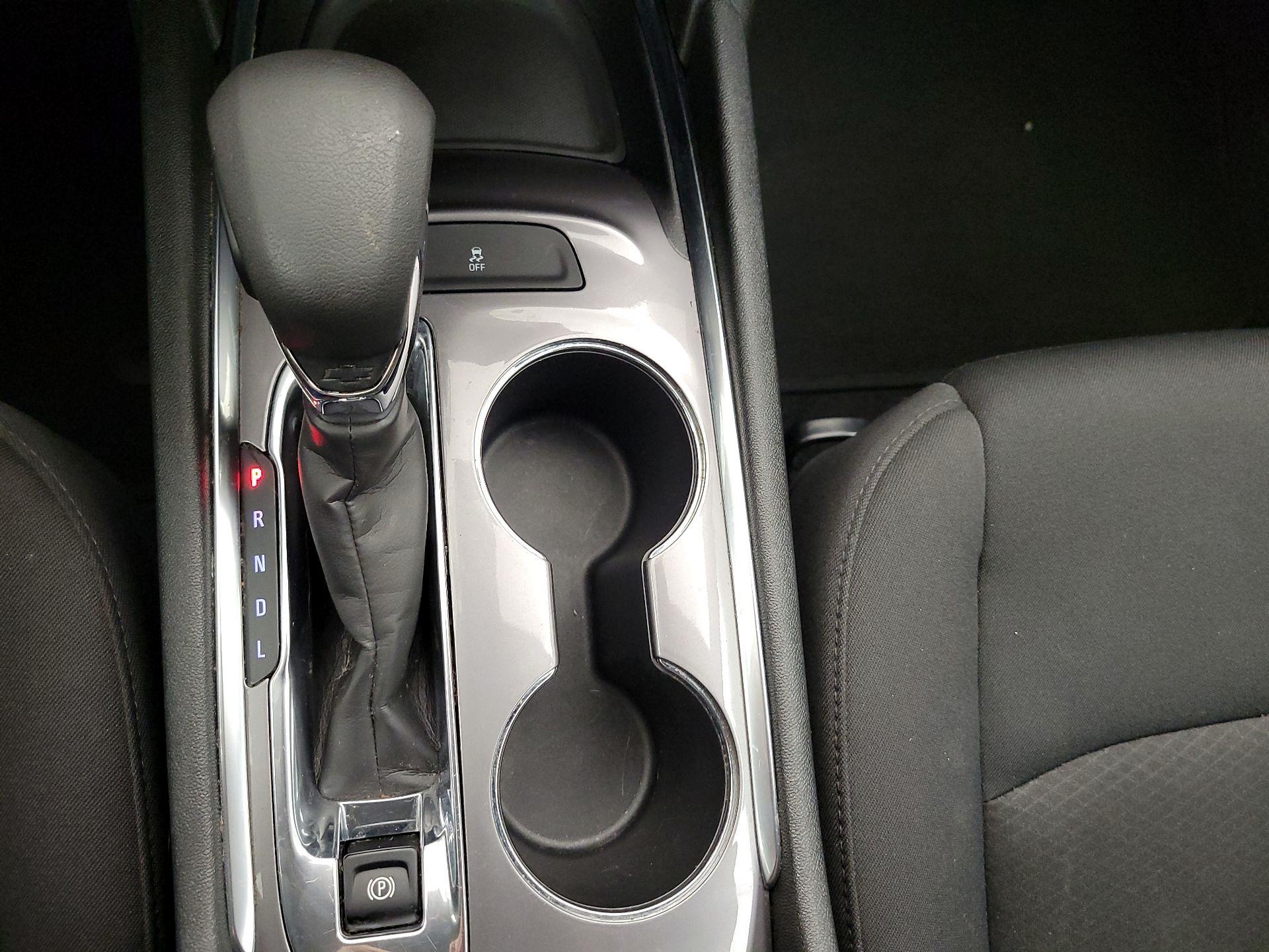 Thumbnail: 2023 Chevrolet Malibu - 17