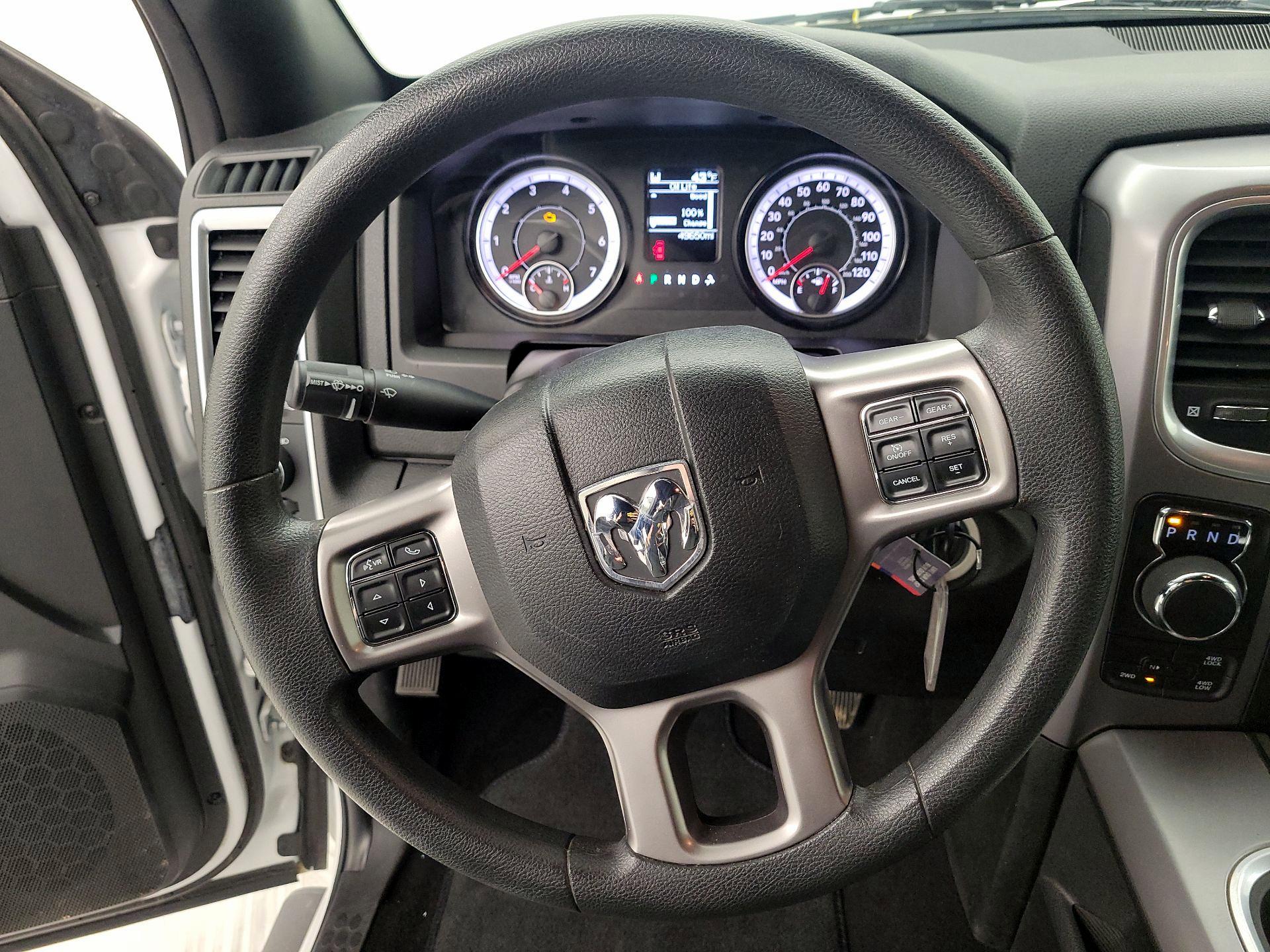 Thumbnail: 2023 RAM 1500 Classic - 10