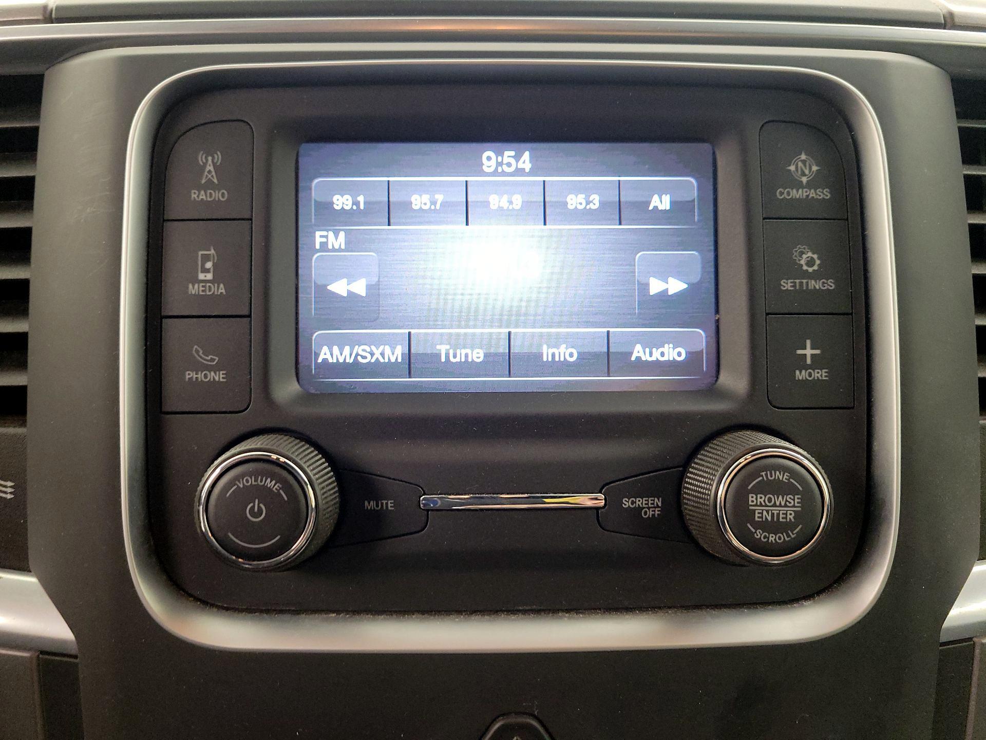 Thumbnail: 2023 RAM 1500 Classic - 16