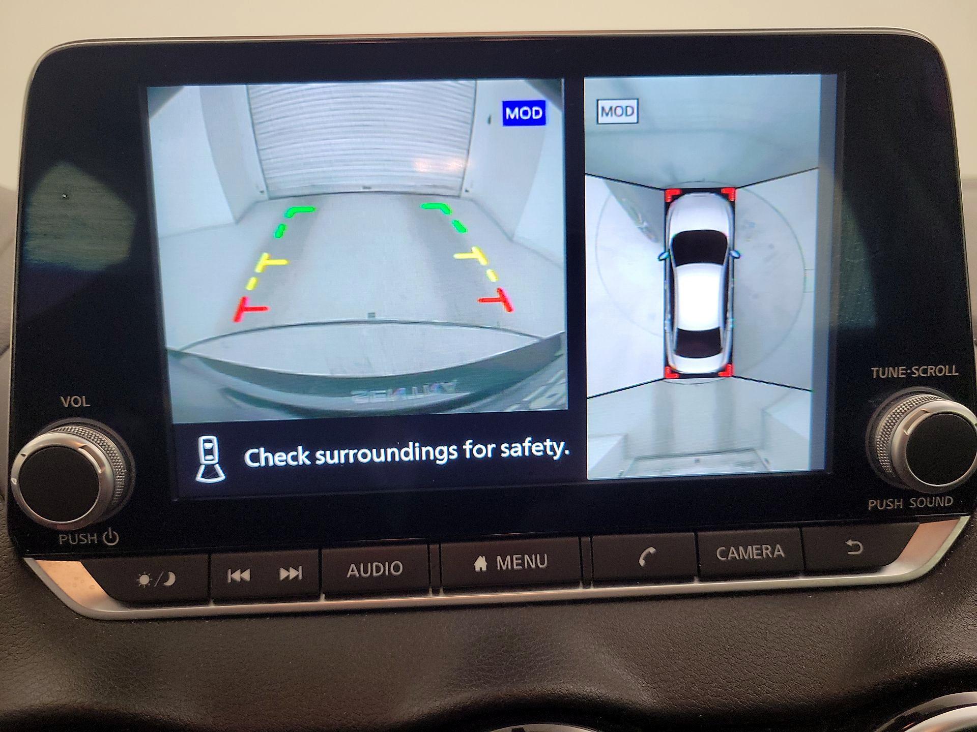 Thumbnail: 2023 Nissan Sentra - 14