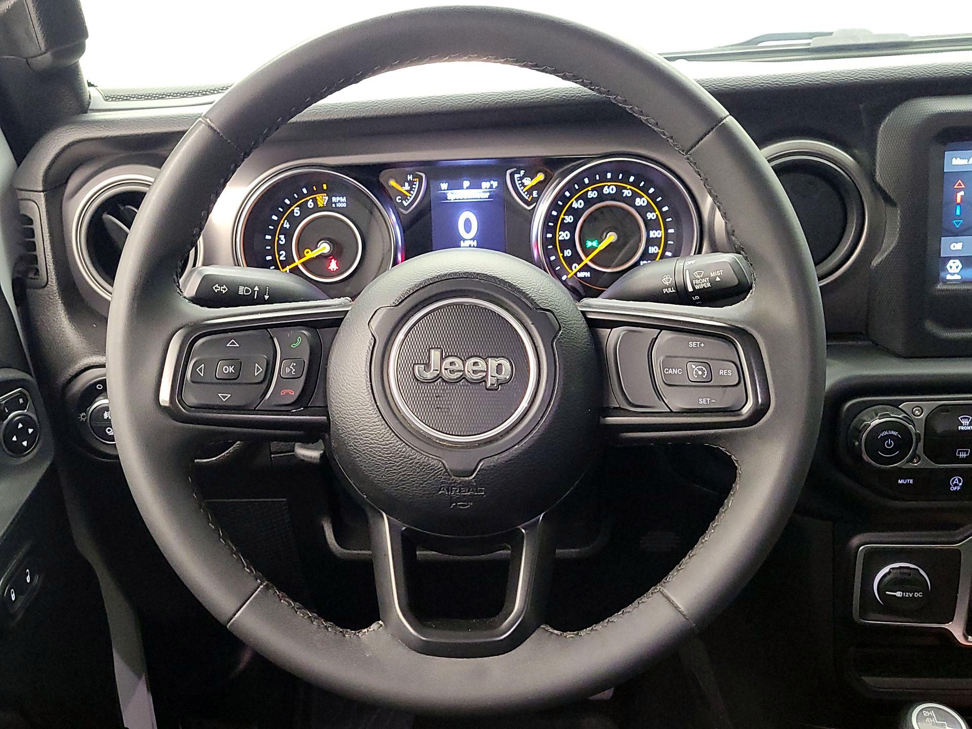 Thumbnail: 2023 Jeep Gladiator - 10