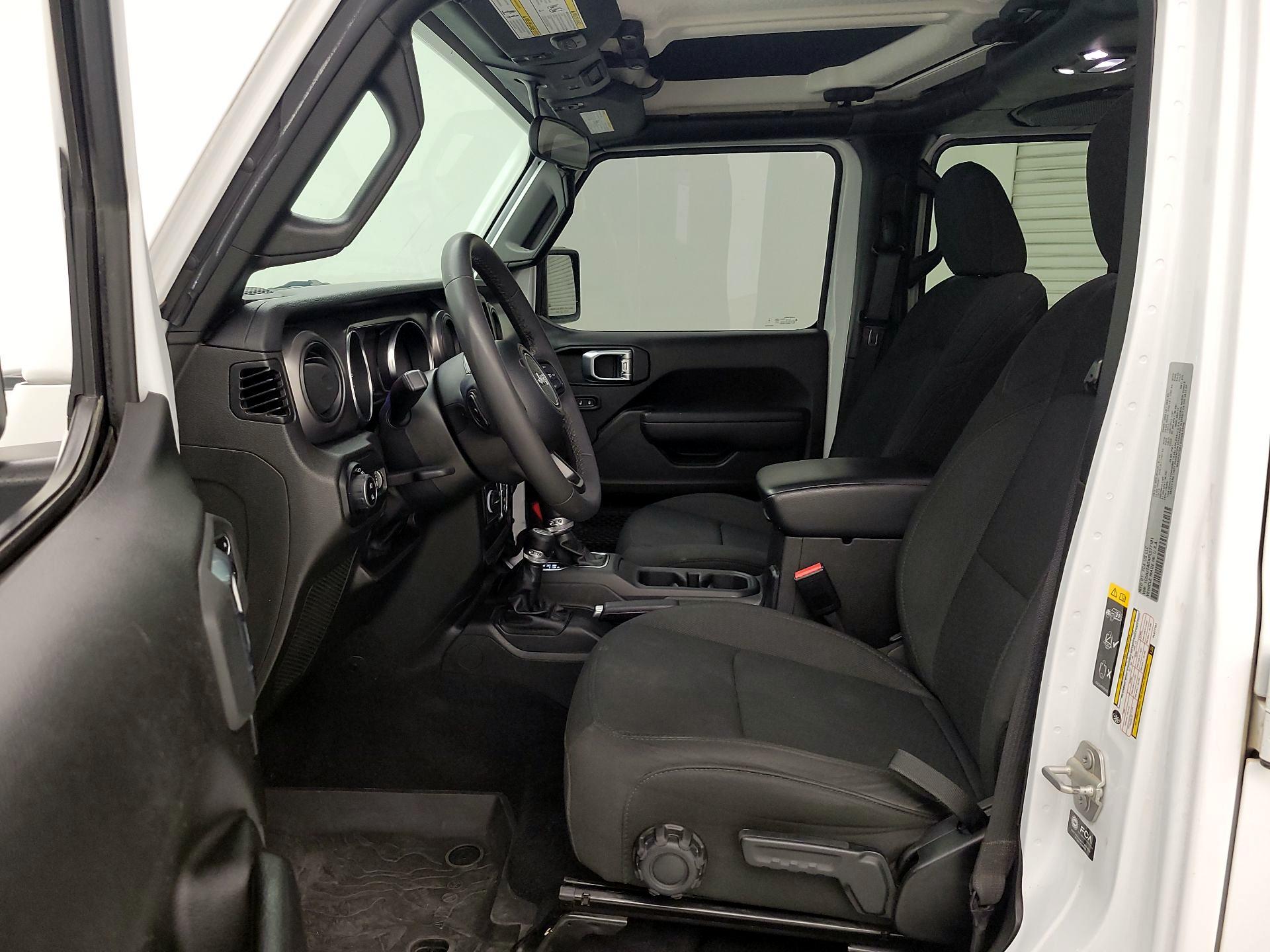 Thumbnail: 2023 Jeep Gladiator - 11