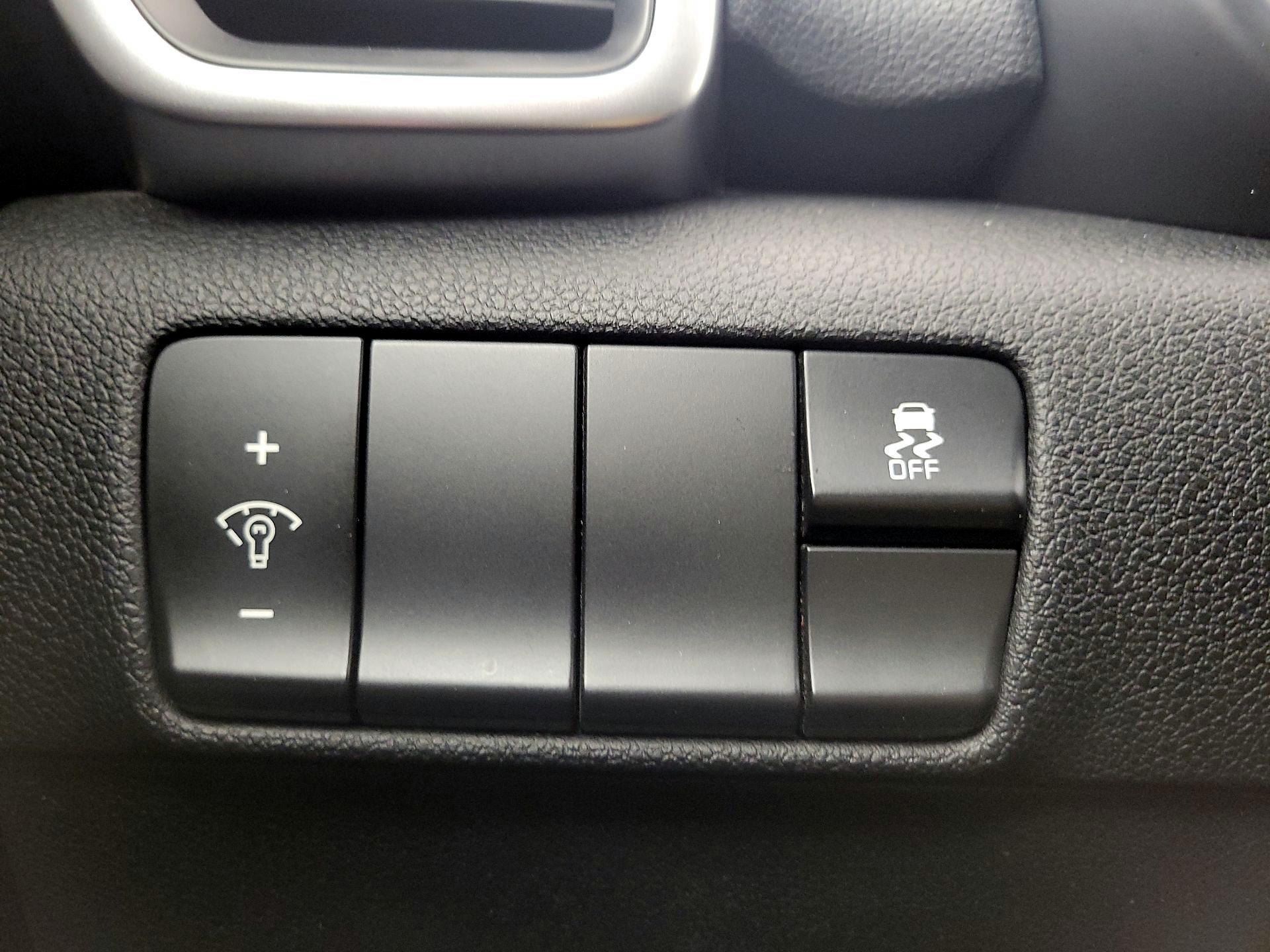 Thumbnail: 2018 Kia Sportage - 13