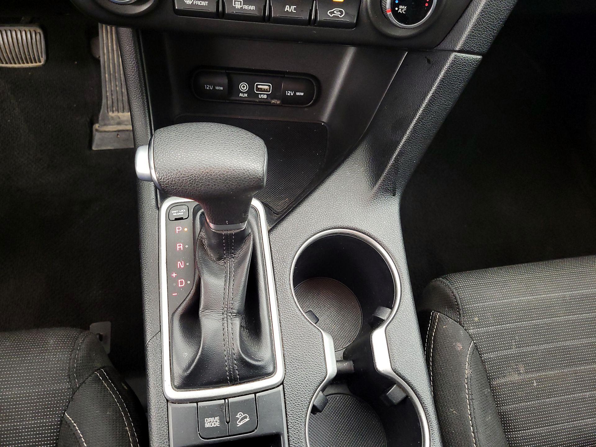 Thumbnail: 2018 Kia Sportage - 17