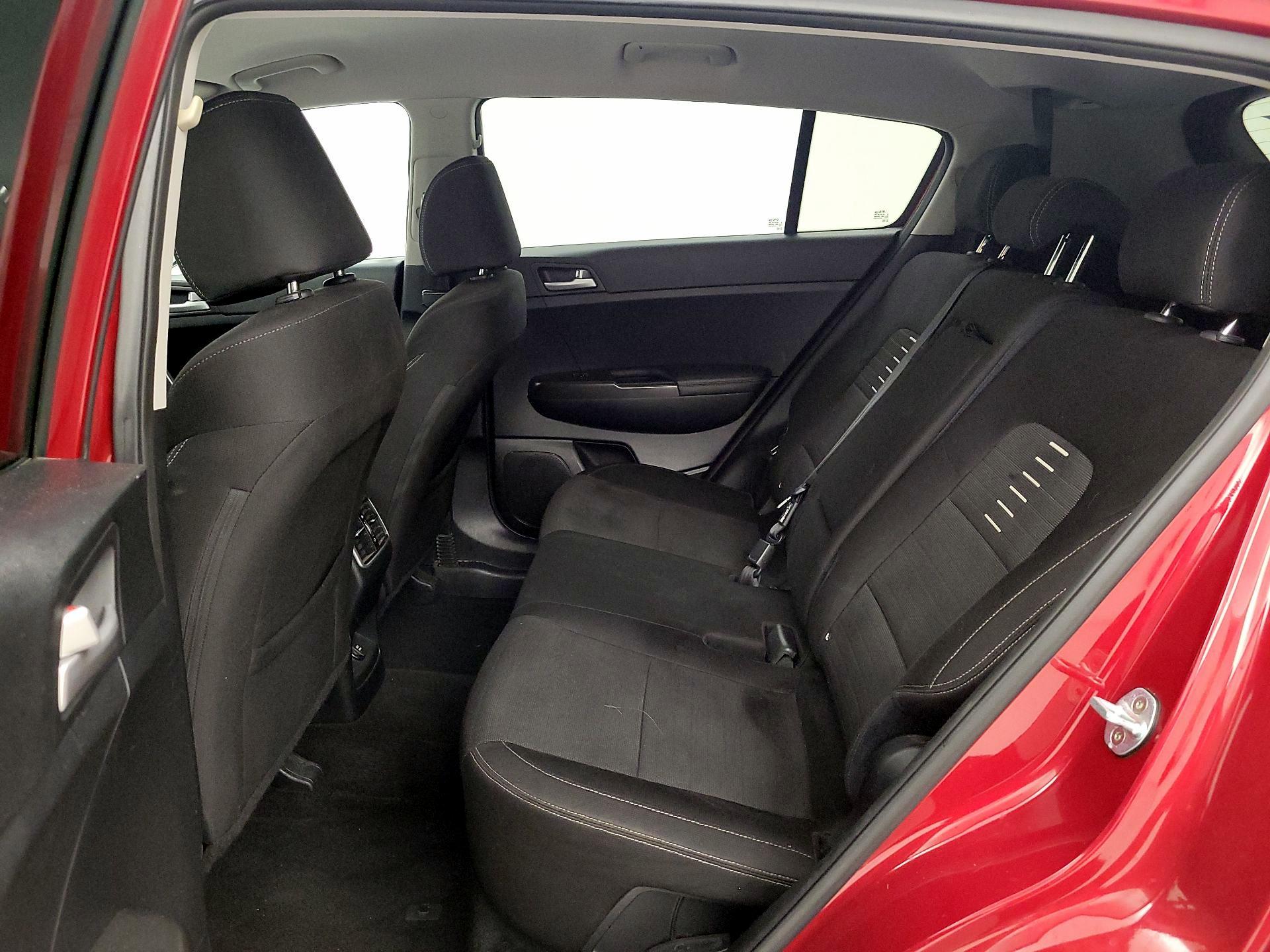 Thumbnail: 2018 Kia Sportage - 19