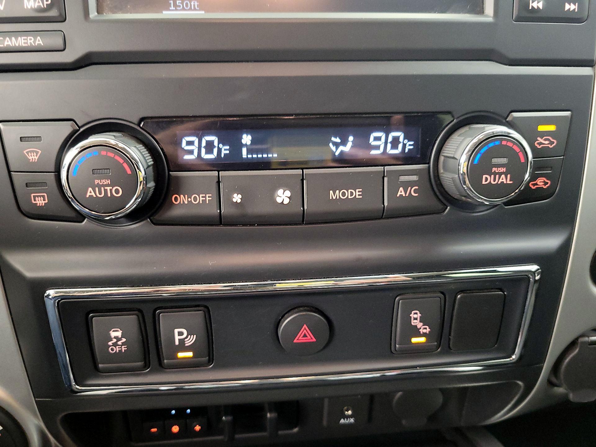 Thumbnail: 2018 Nissan Titan - 17