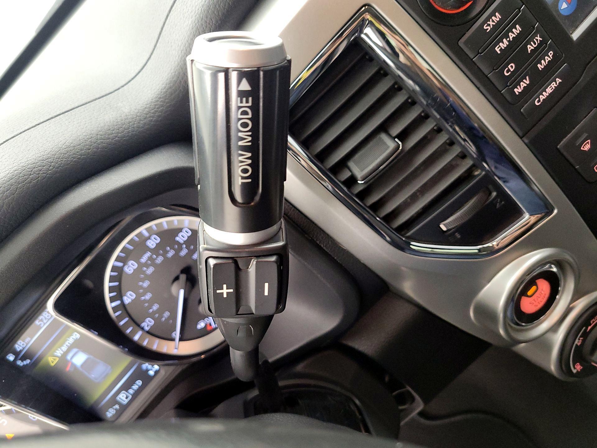 Thumbnail: 2018 Nissan Titan - 18