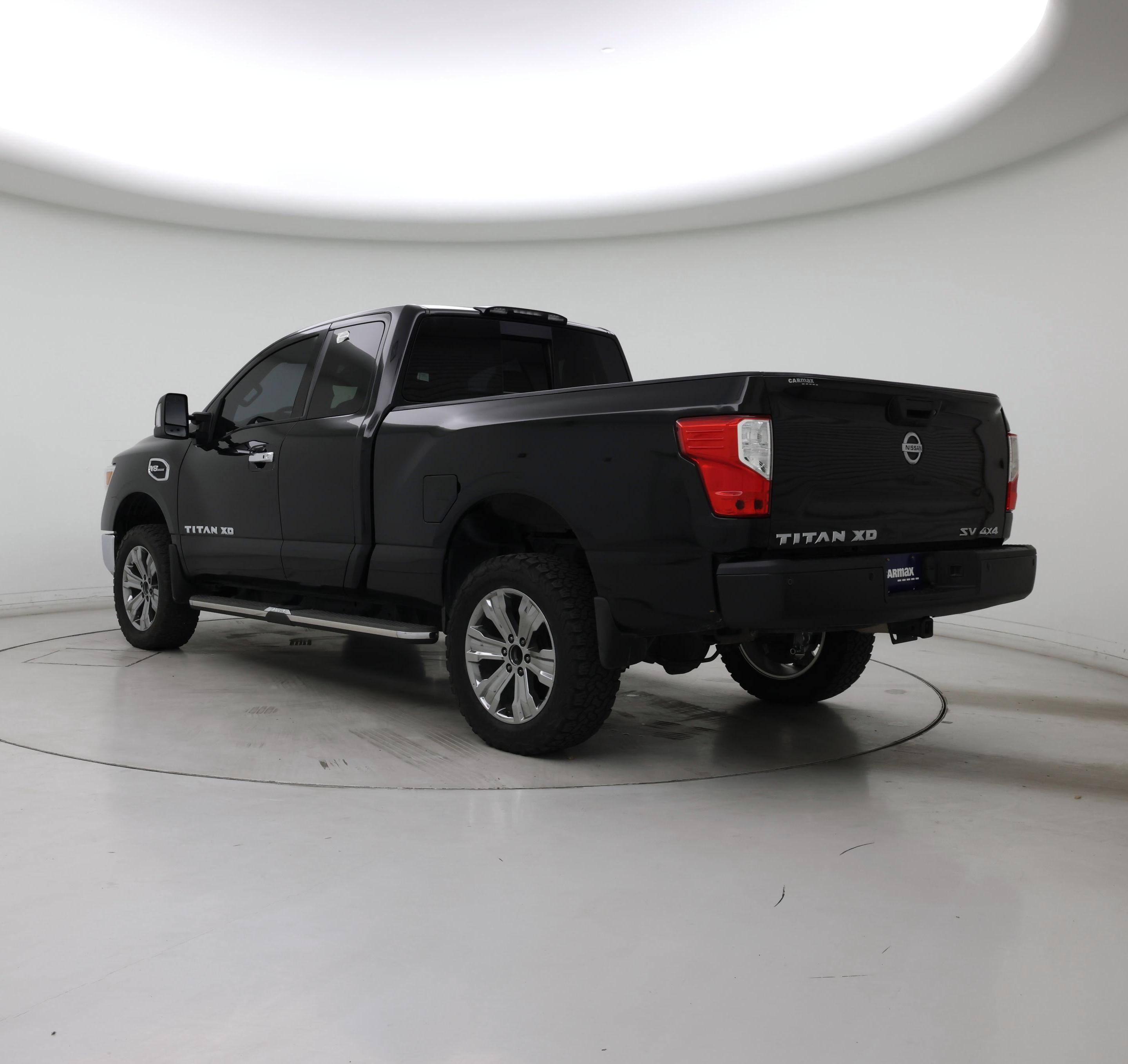 Thumbnail: 2018 Nissan Titan - 2