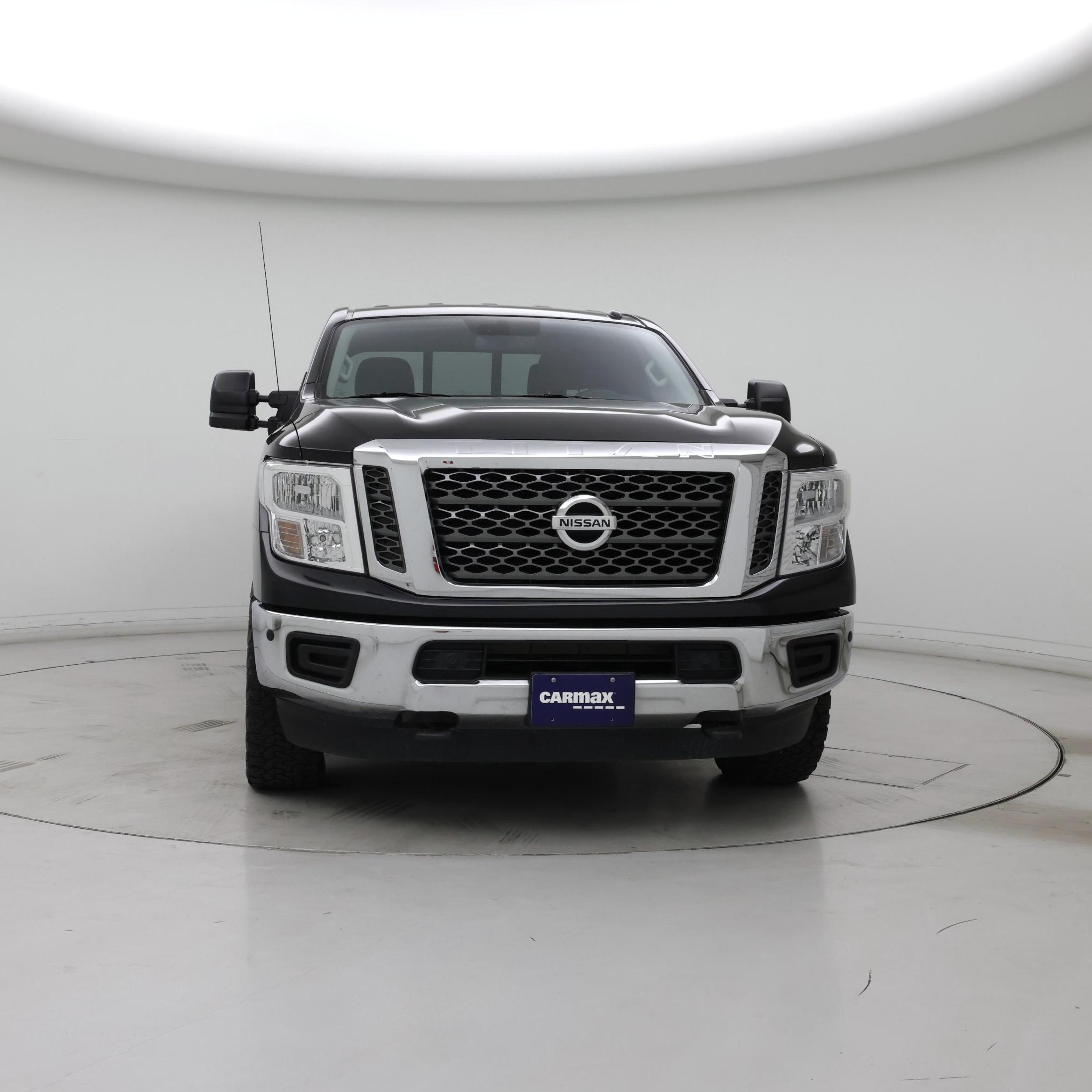 Thumbnail: 2018 Nissan Titan - 5