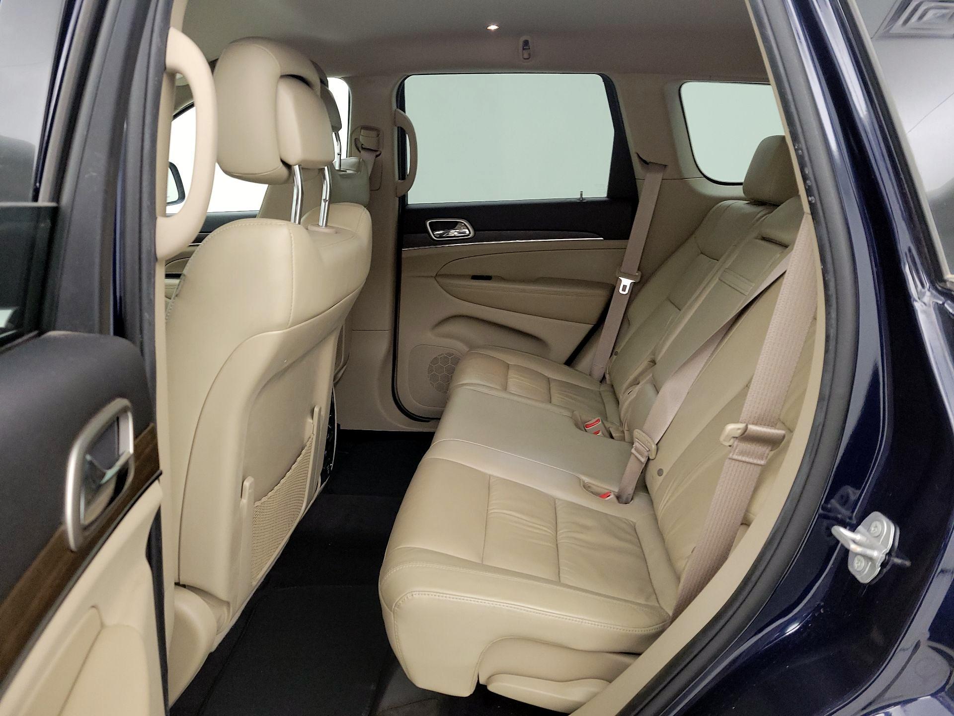 Thumbnail: 2016 Jeep Grand Cherokee - 20