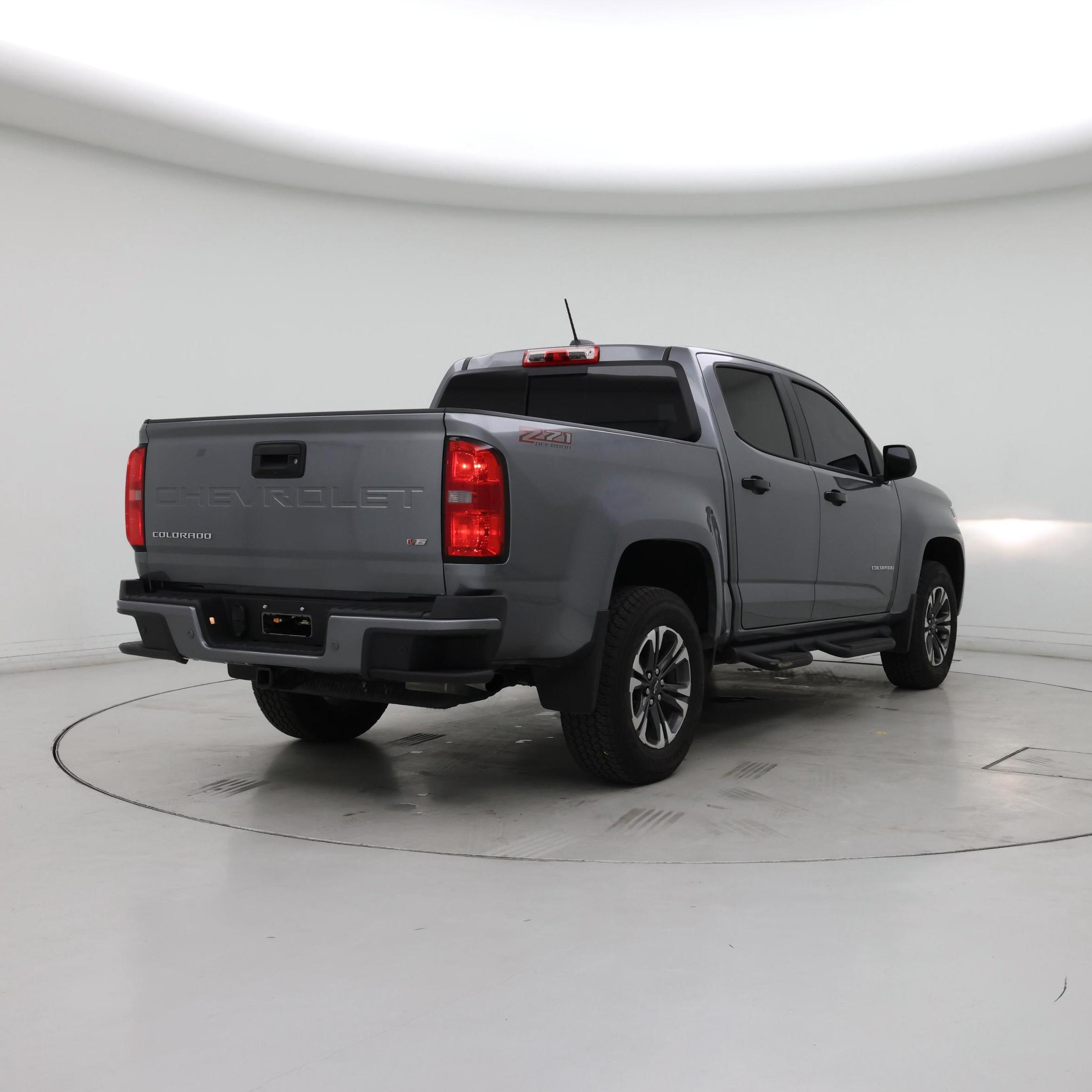 Thumbnail: 2021 Chevrolet Colorado - 8