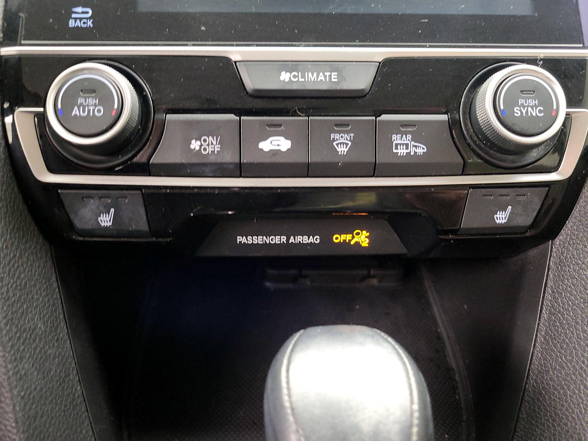 Thumbnail: 2018 Honda Civic - 16