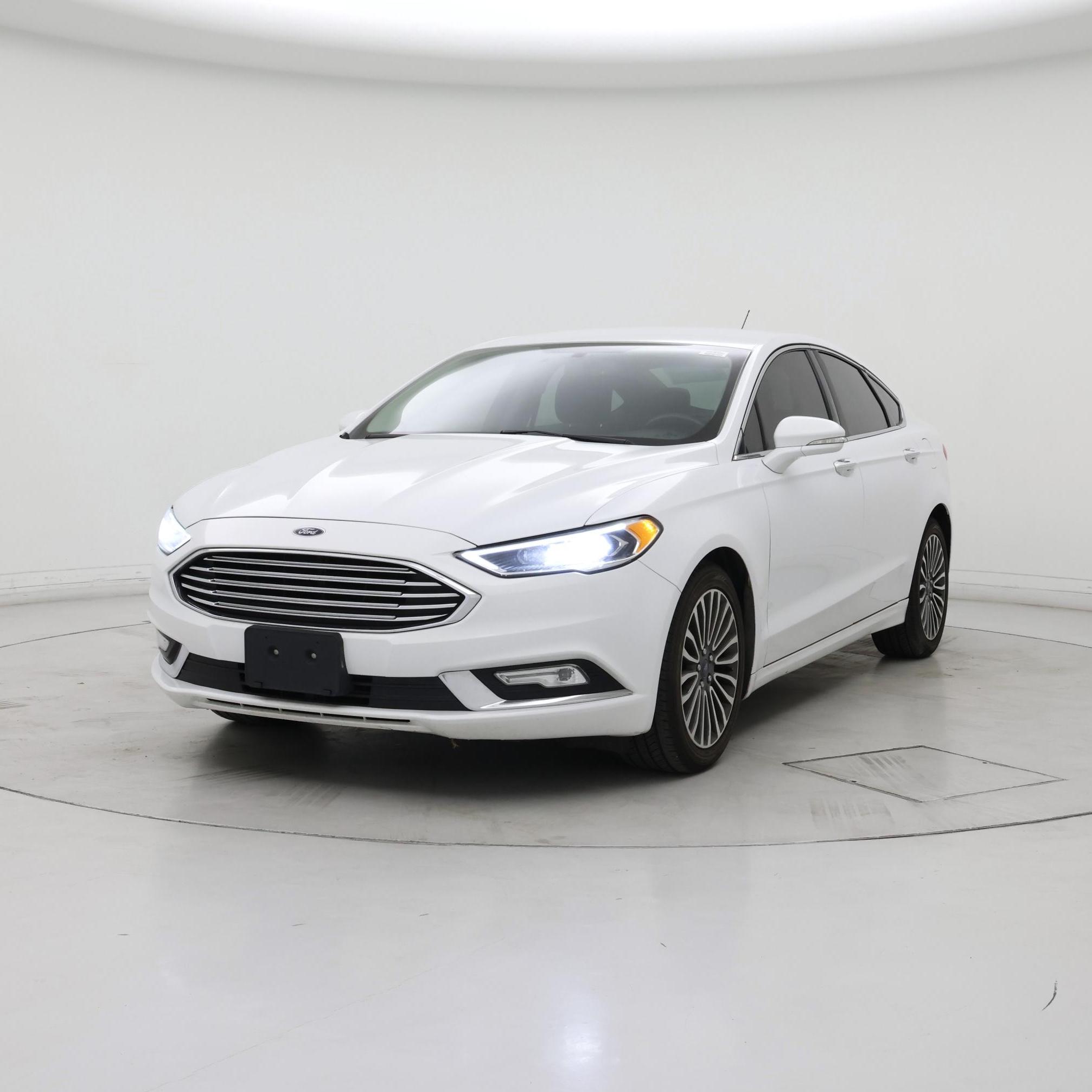 Thumbnail: 2017 Ford Fusion - 4