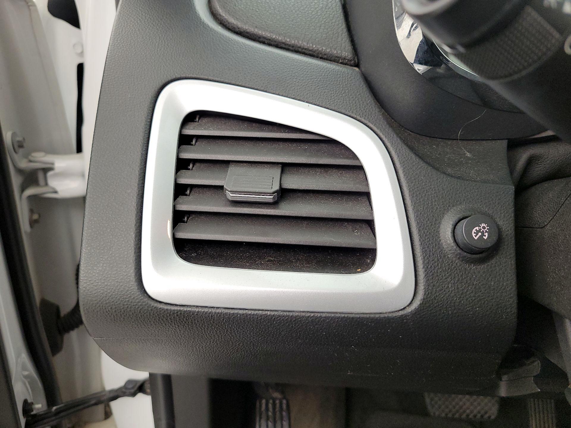 Thumbnail: 2017 GMC Terrain - 13