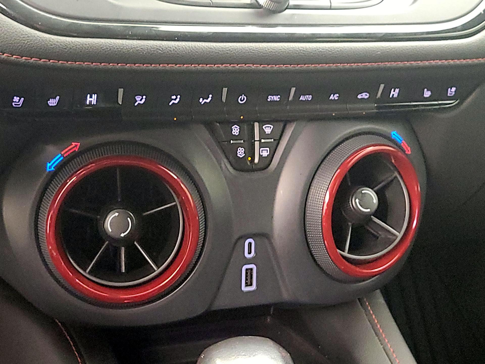 Thumbnail: 2020 Chevrolet Blazer - 17