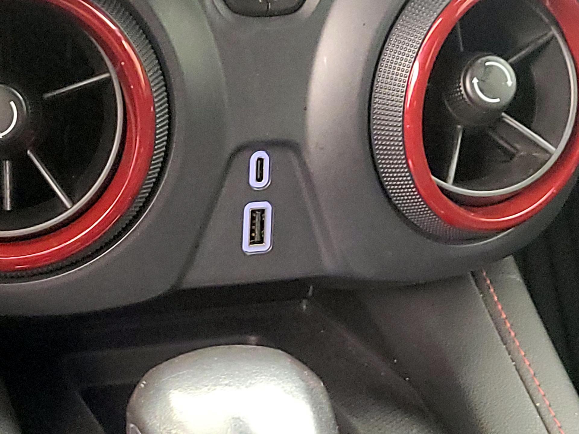 Thumbnail: 2020 Chevrolet Blazer - 19