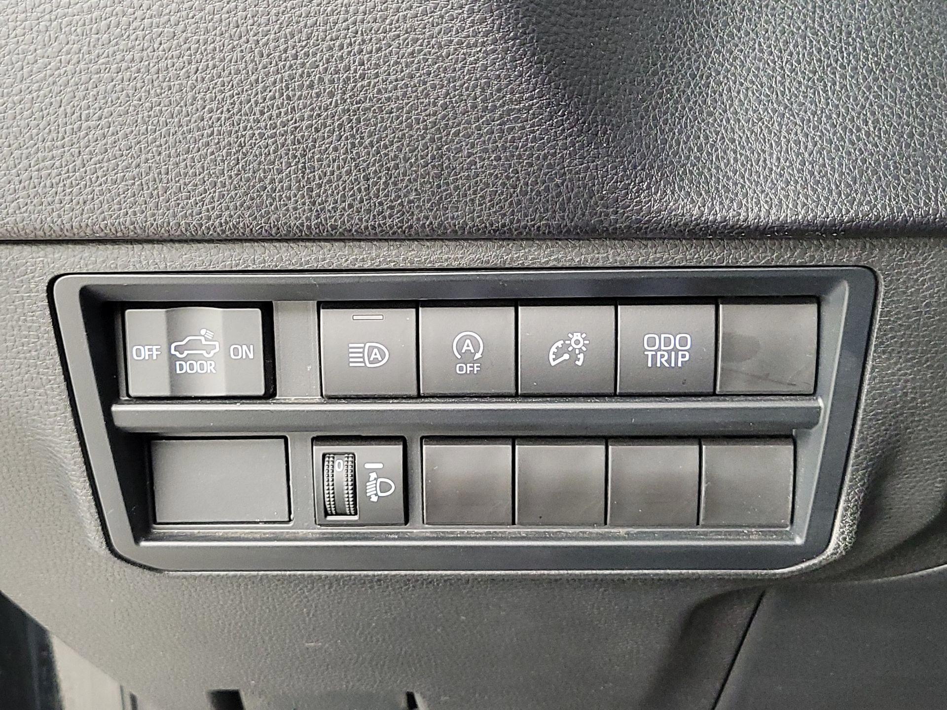 Thumbnail: 2022 Toyota Tundra - 13