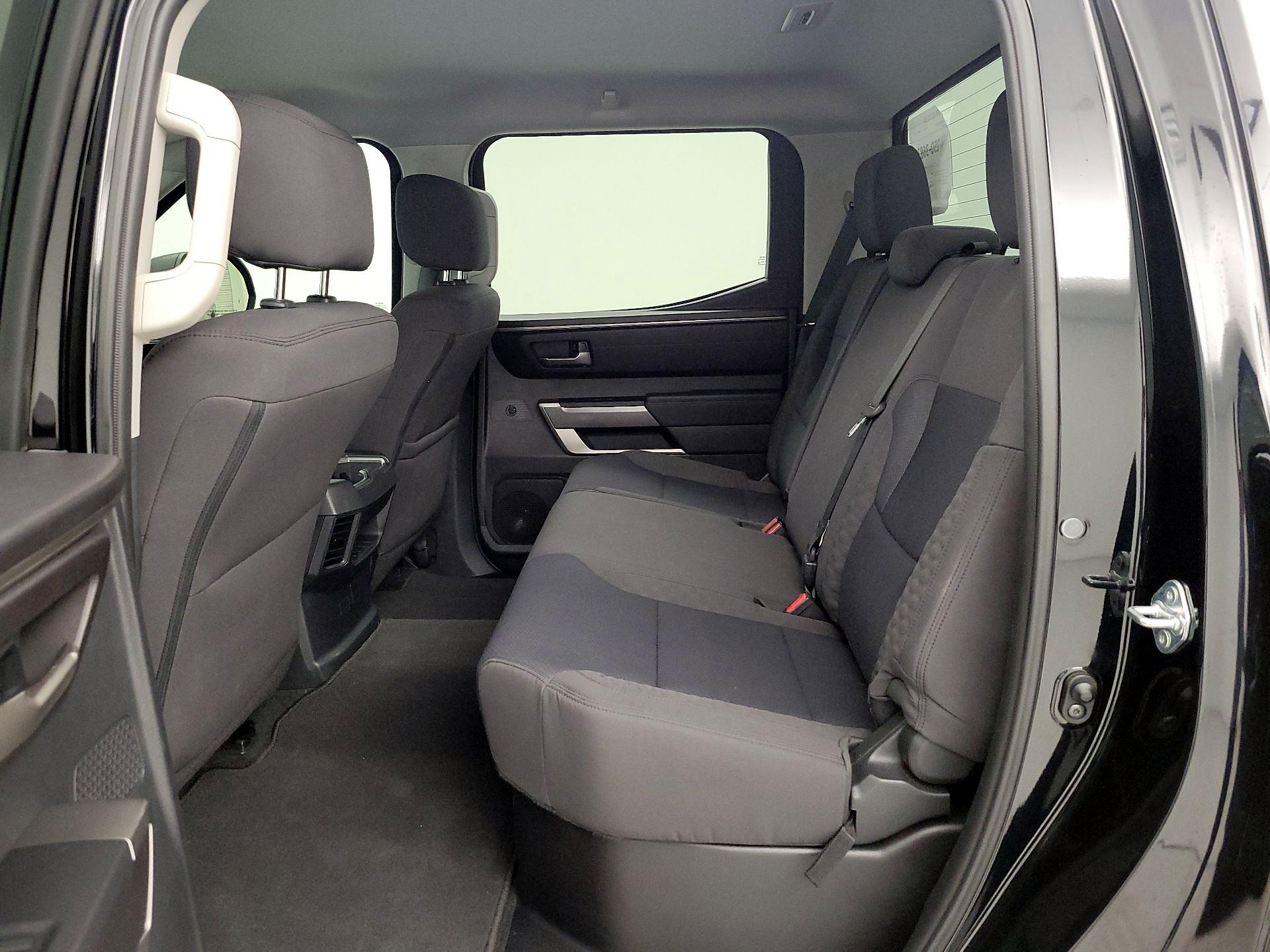 Thumbnail: 2022 Toyota Tundra - 18