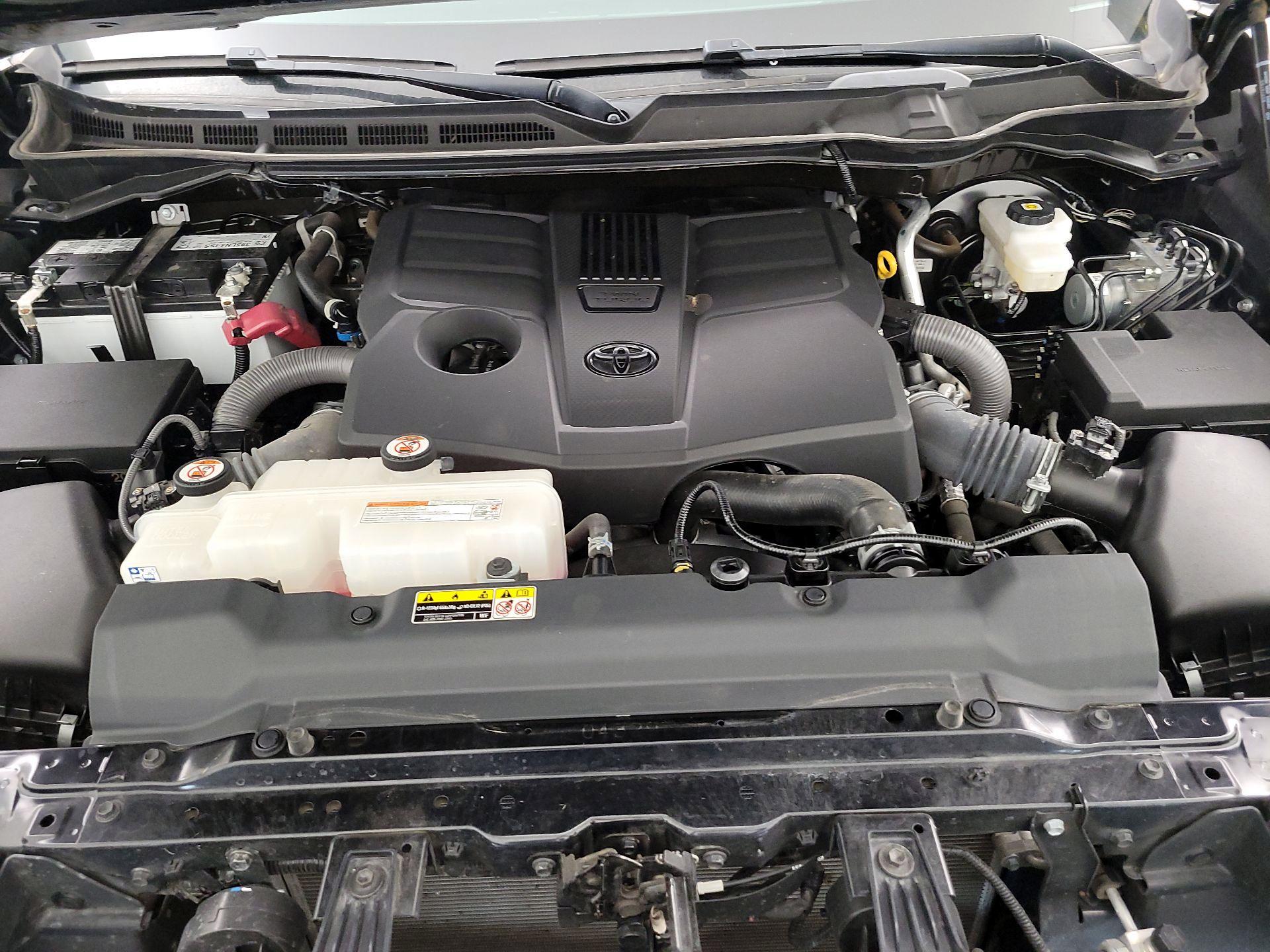 Thumbnail: 2022 Toyota Tundra - 20