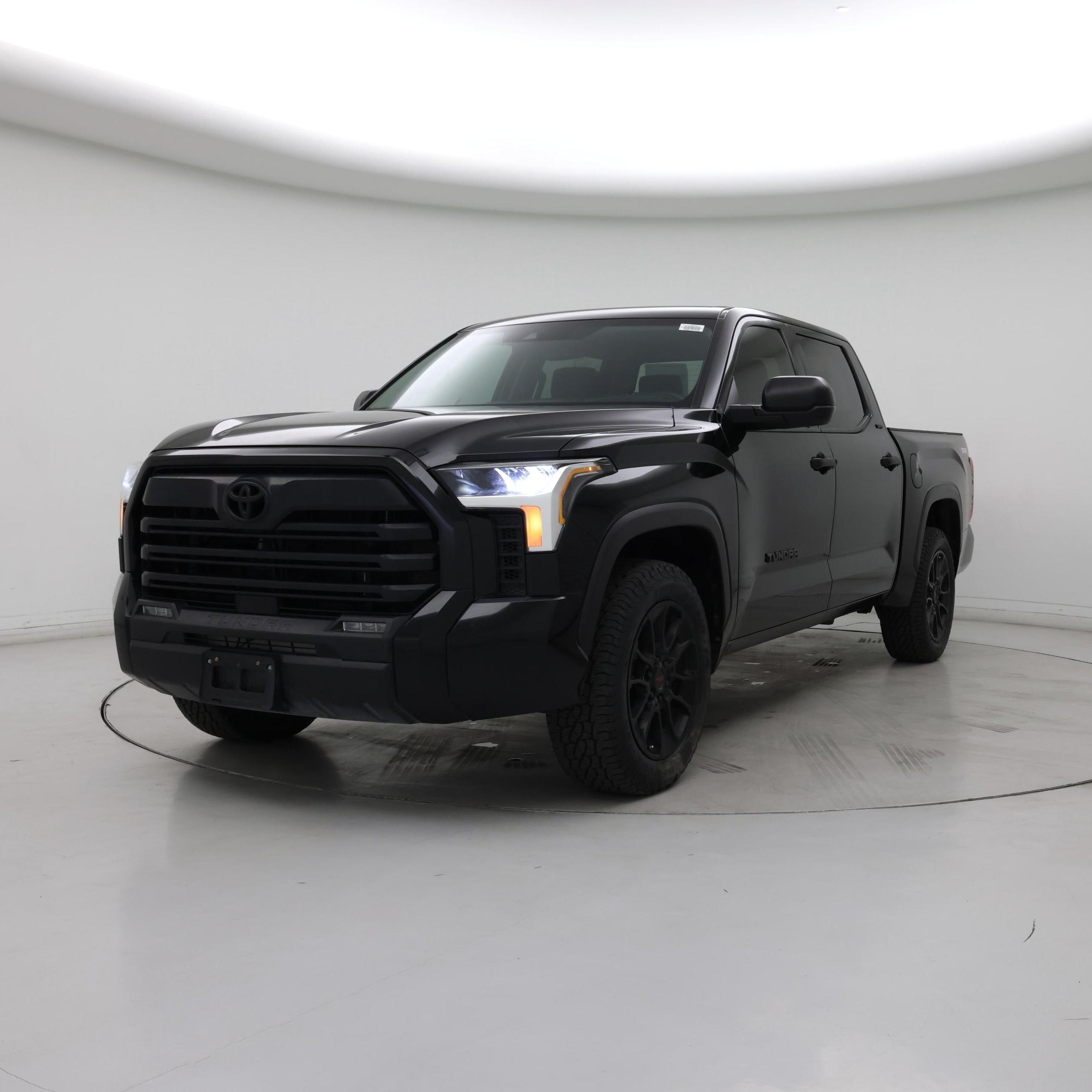 Thumbnail: 2022 Toyota Tundra - 4