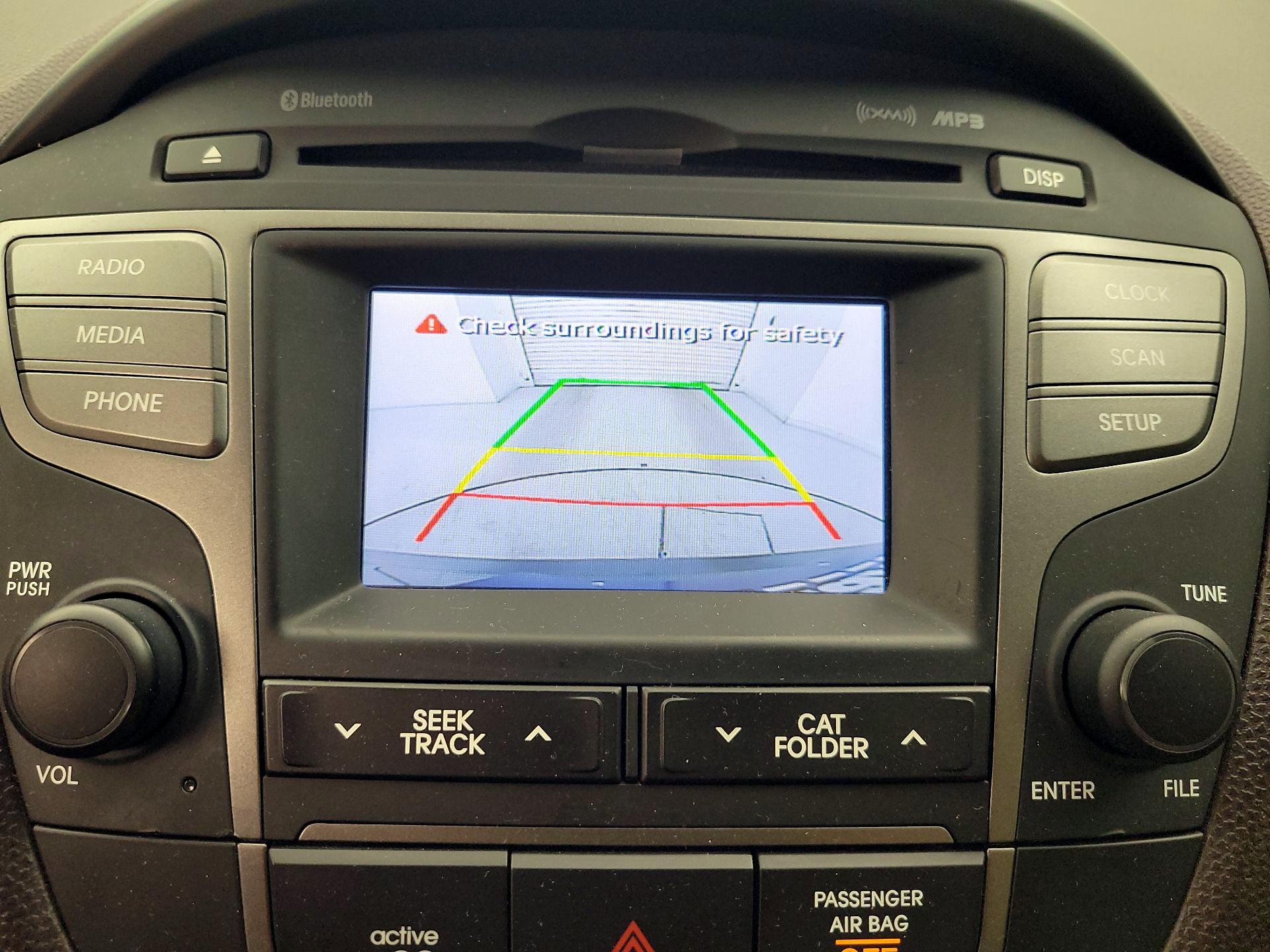 Thumbnail: 2015 Hyundai Tucson - 14