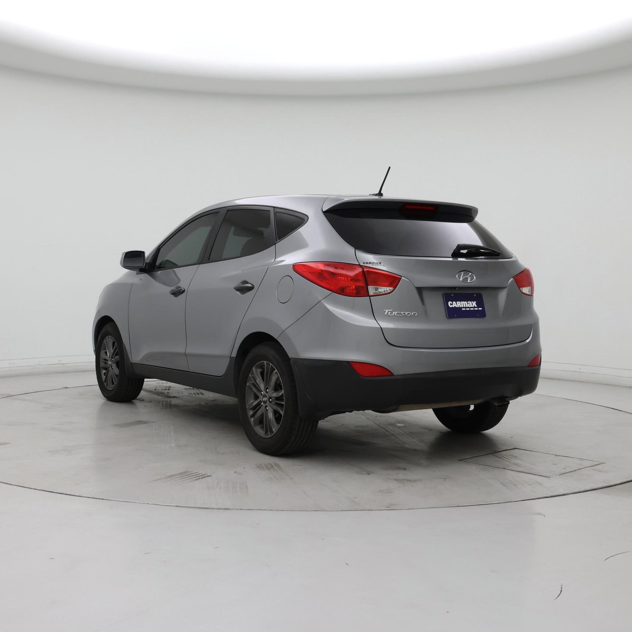 Thumbnail: 2015 Hyundai Tucson - 2
