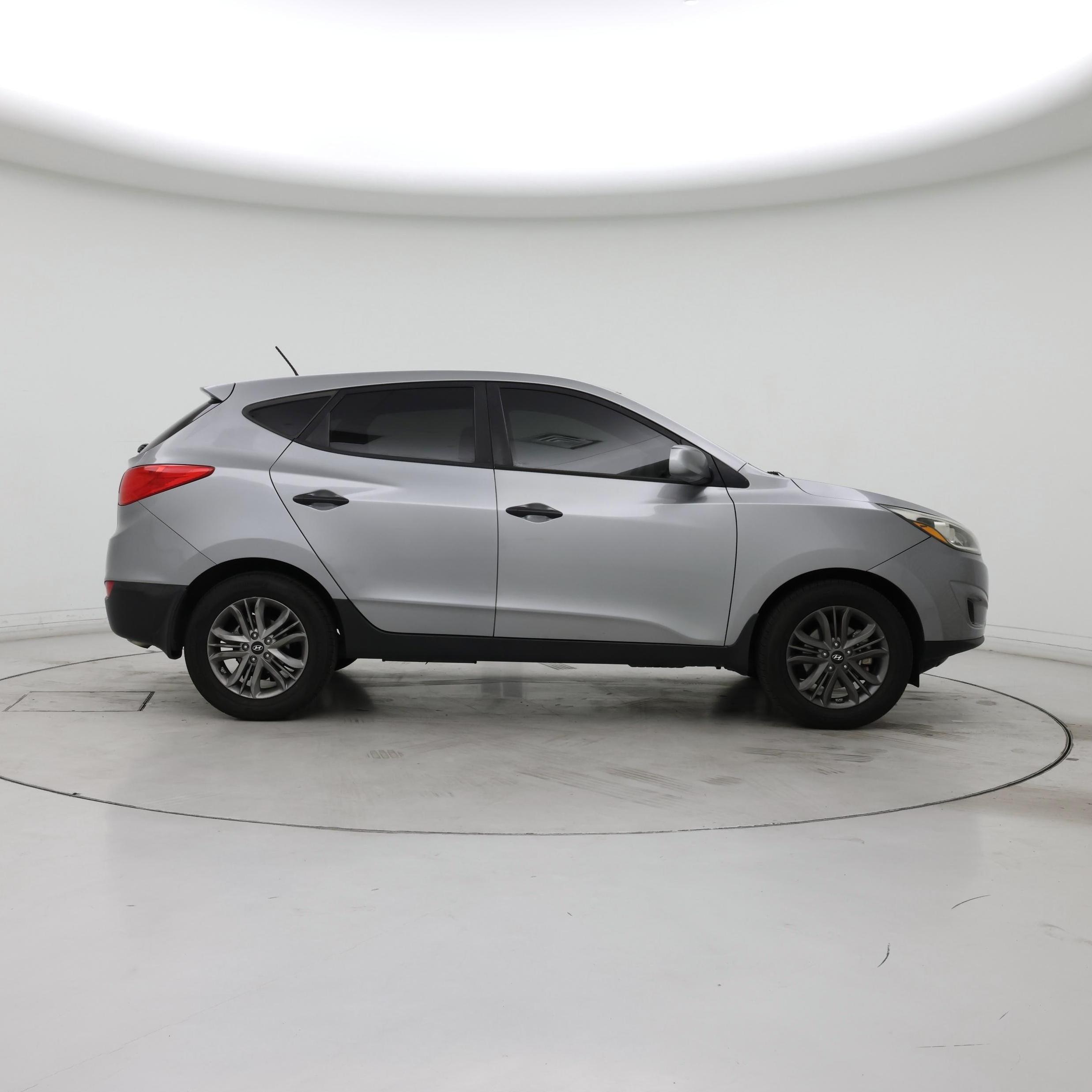 Thumbnail: 2015 Hyundai Tucson - 7