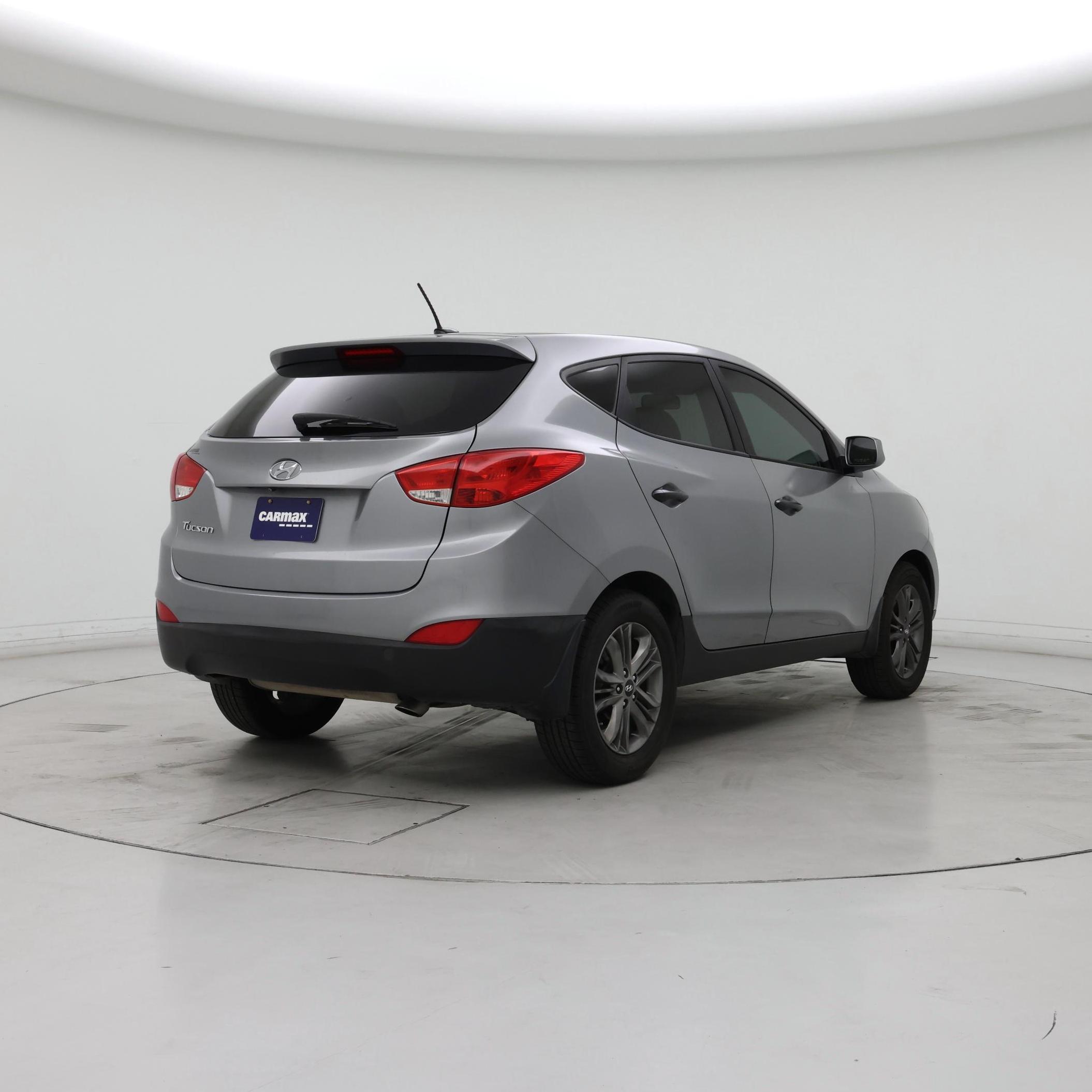 Thumbnail: 2015 Hyundai Tucson - 8