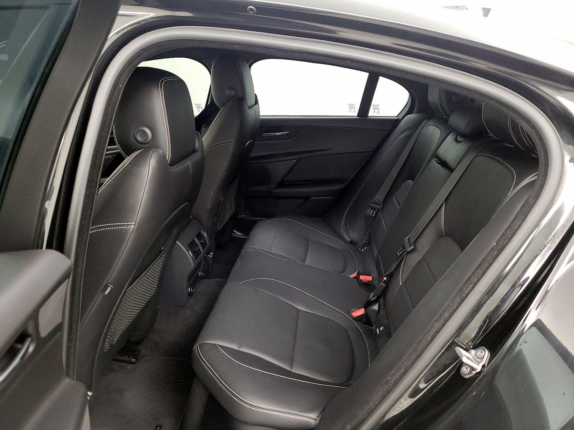 Thumbnail: 2018 Jaguar XE - 19