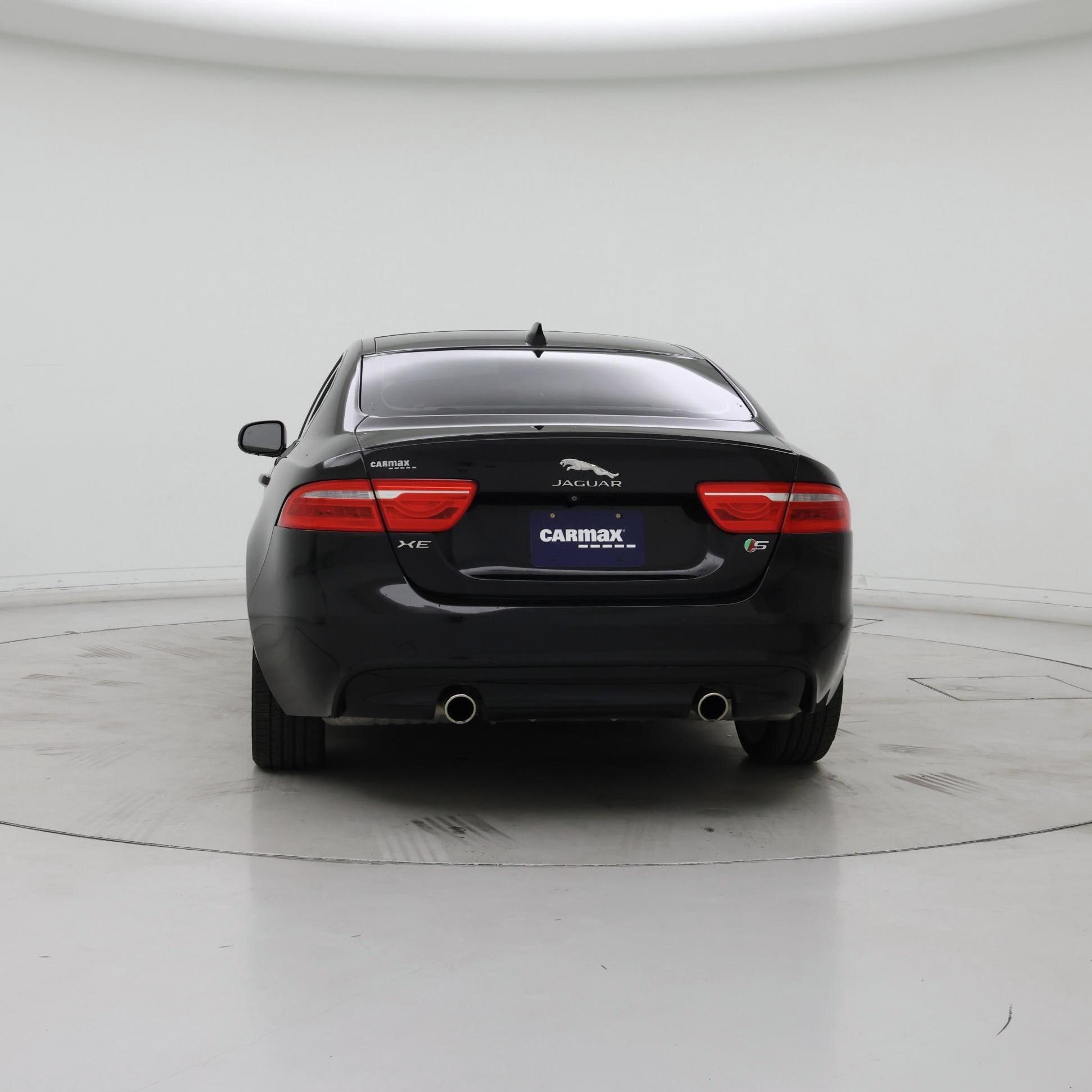 Thumbnail: 2018 Jaguar XE - 6