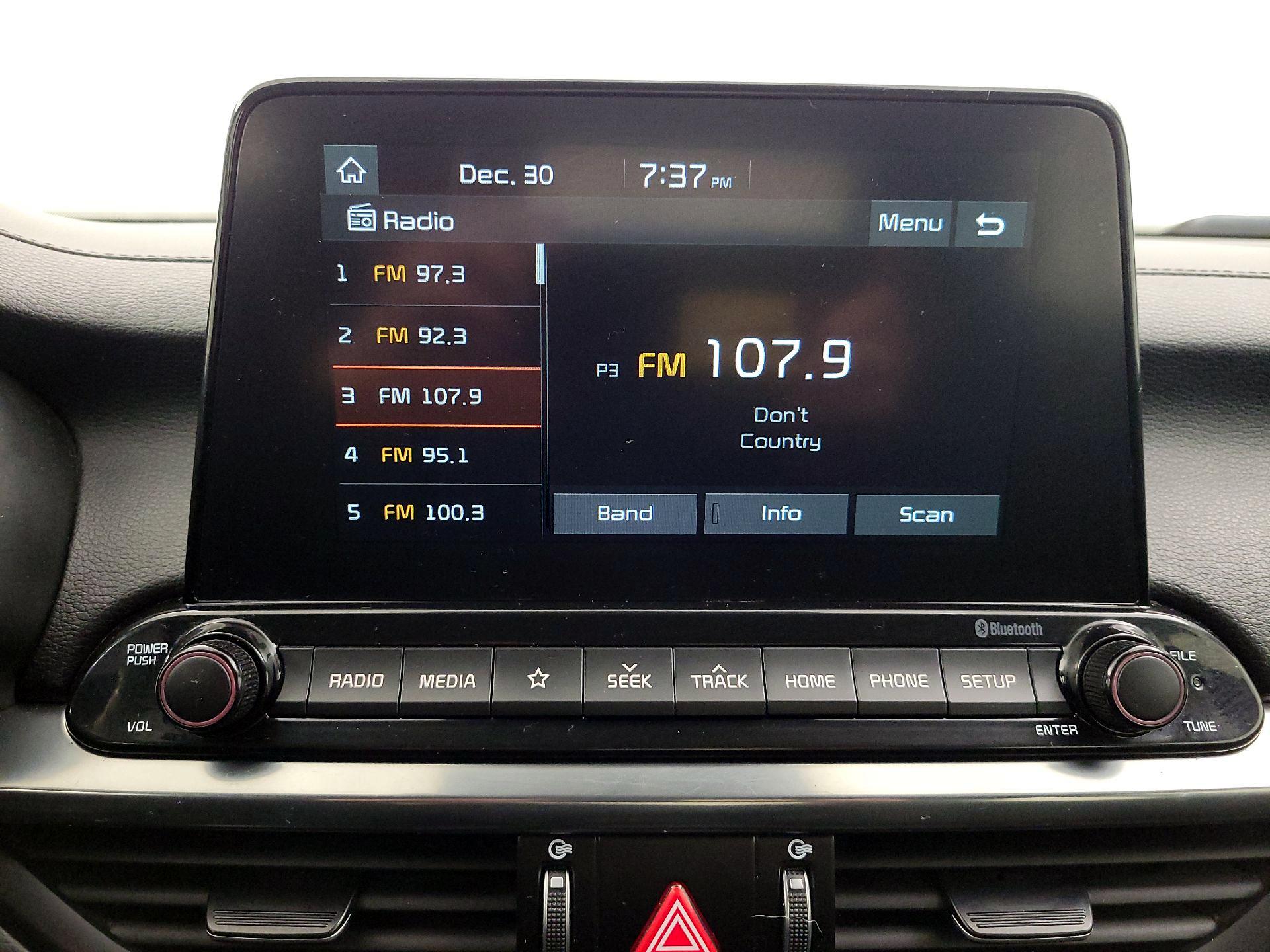 Thumbnail: 2020 Kia Forte - 15