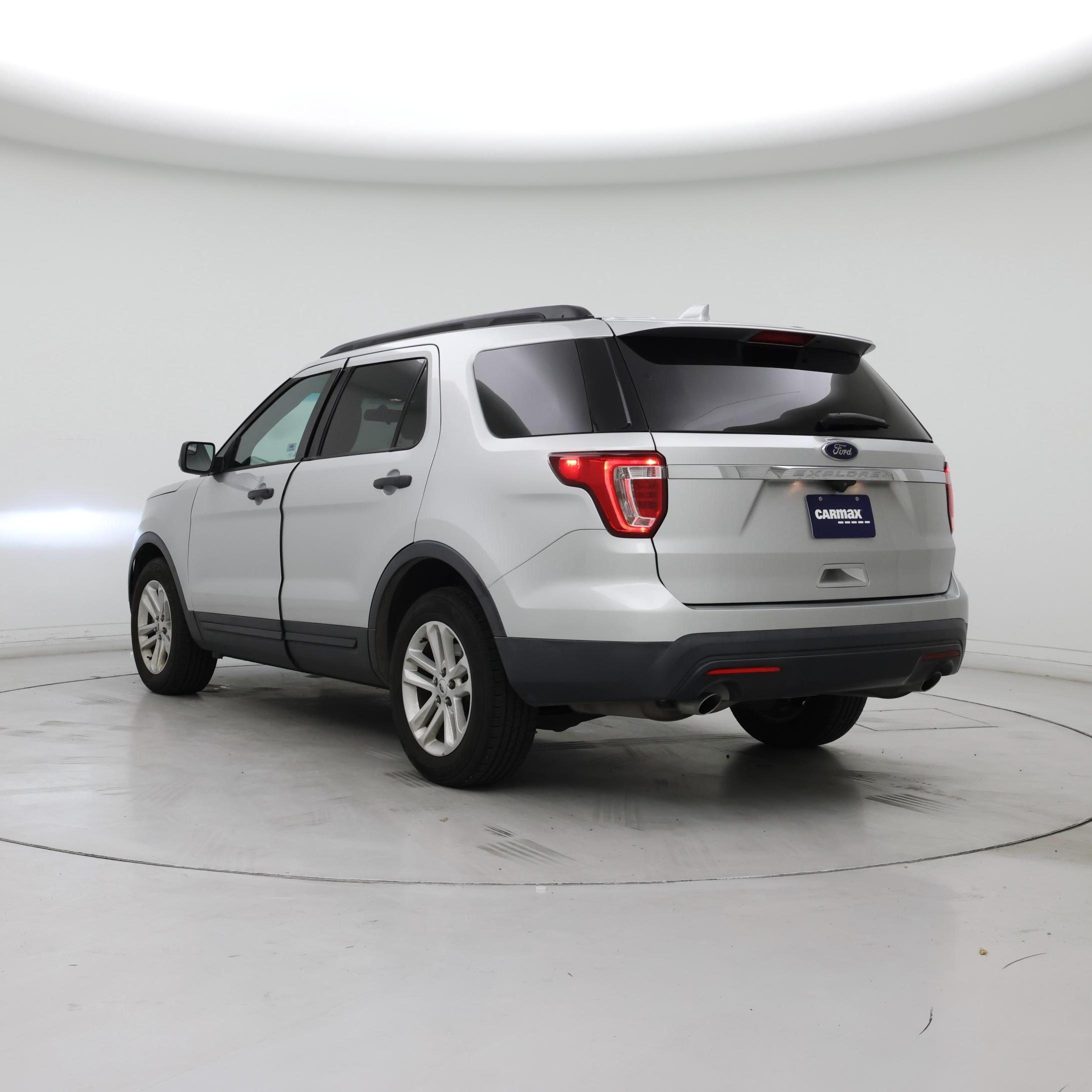 Thumbnail: 2017 Ford Explorer - 2