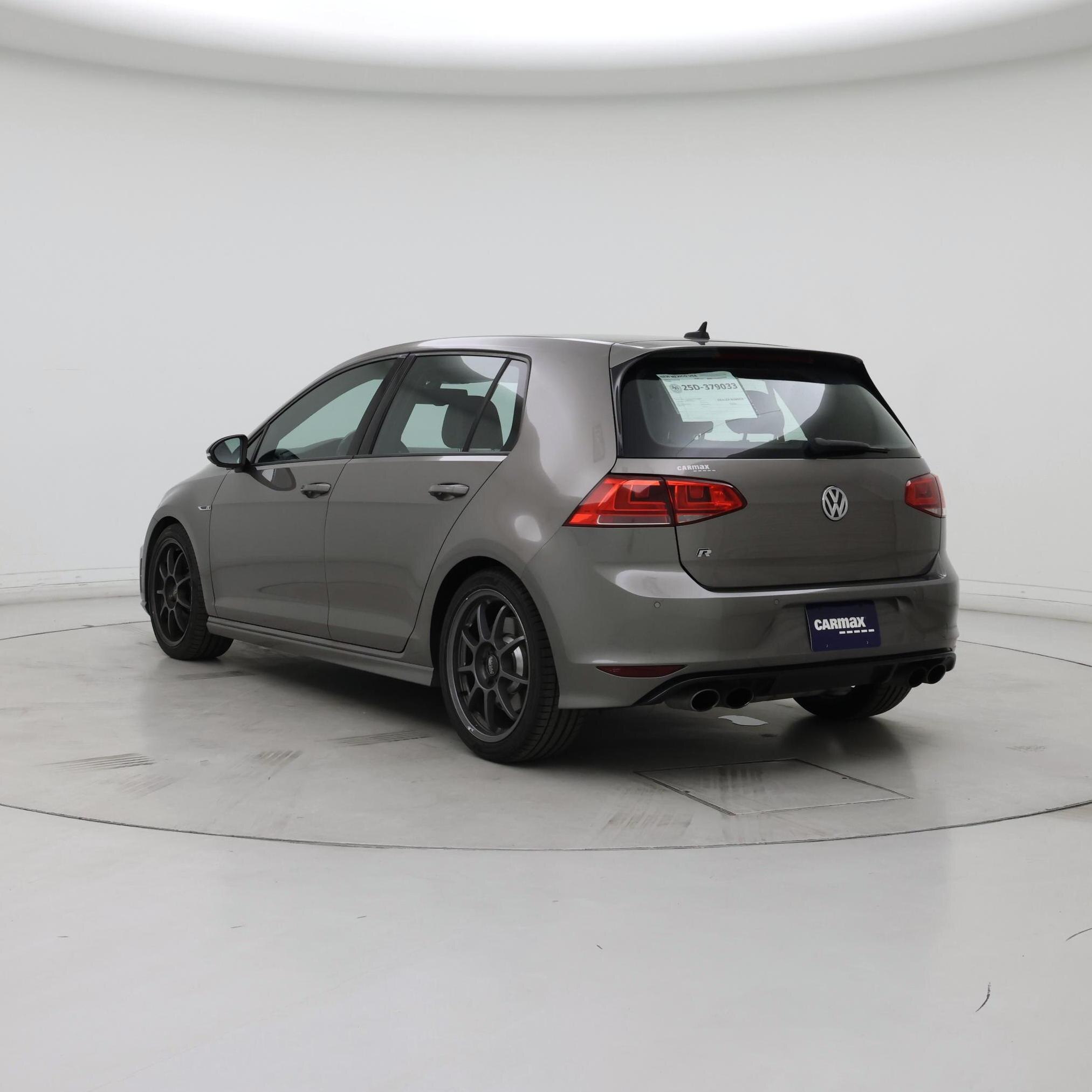 Thumbnail: 2015 Volkswagen Golf - 2