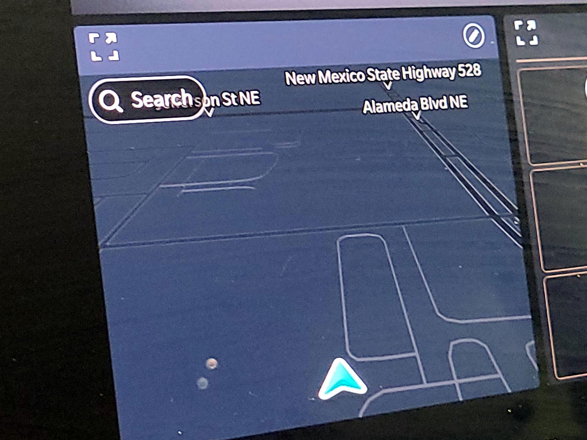 Thumbnail: 2023 Jeep Wagoneer - 14