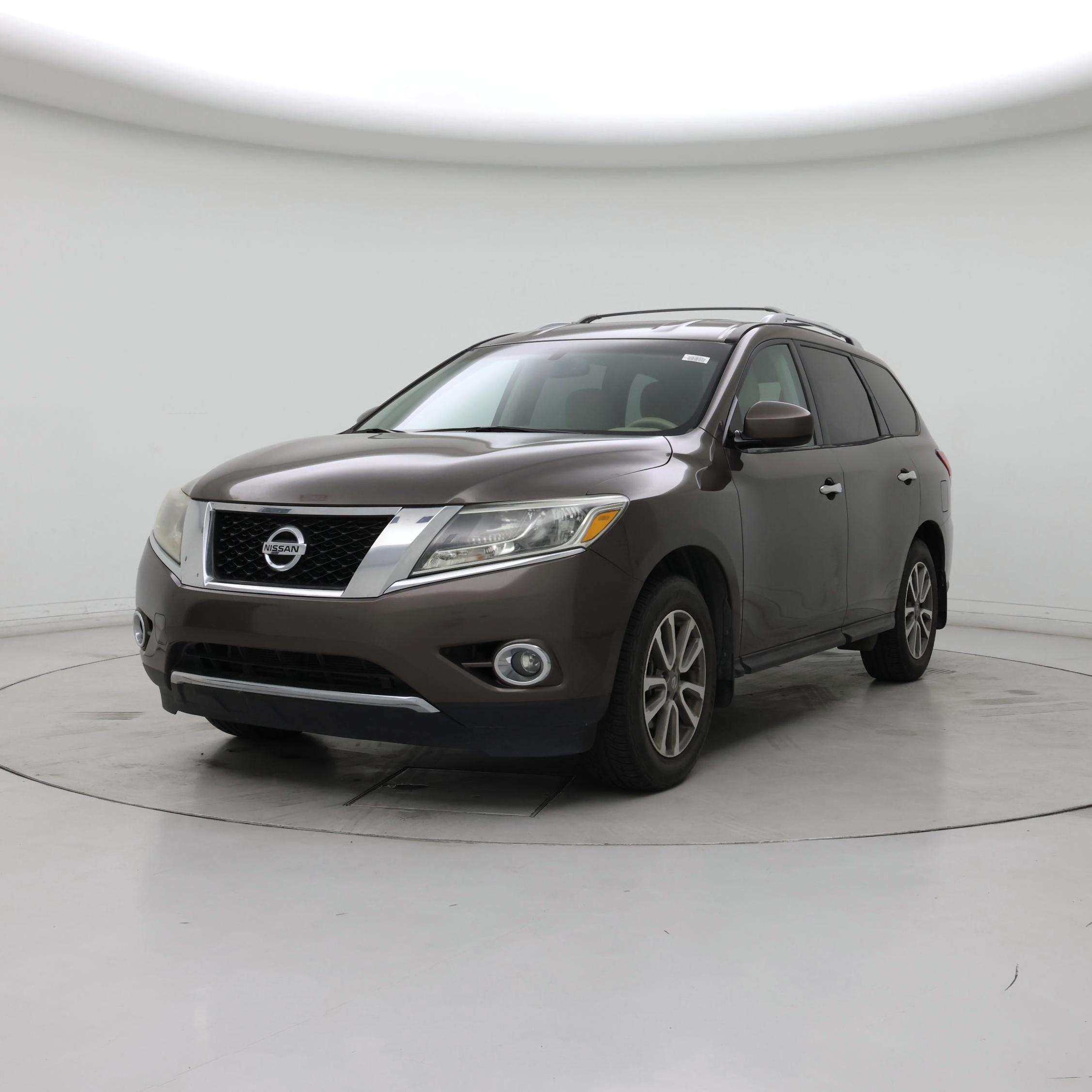 Thumbnail: 2015 Nissan Pathfinder - 4