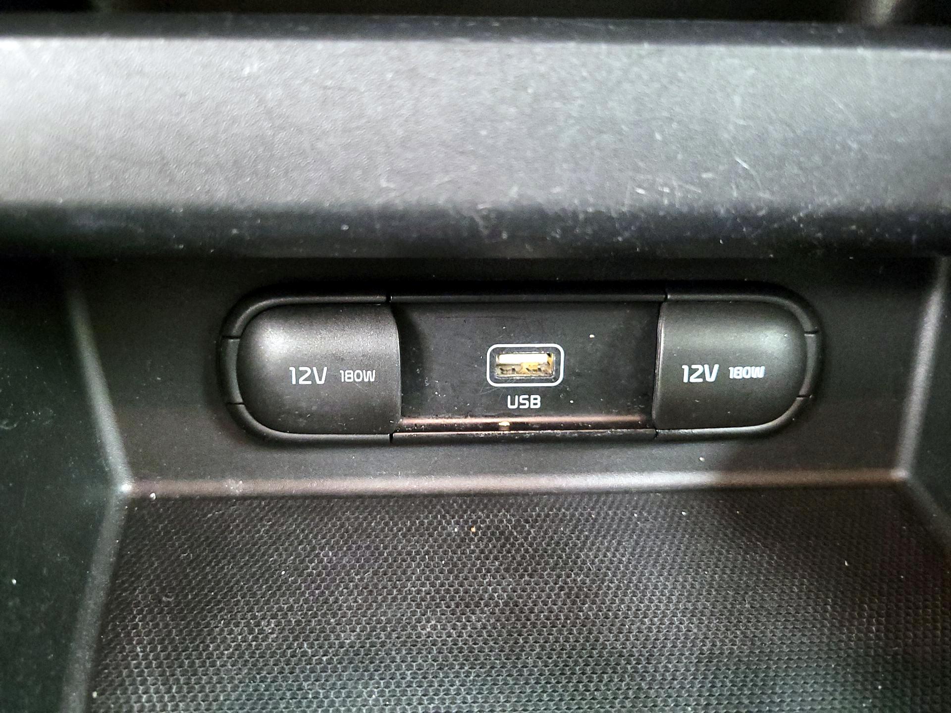 Thumbnail: 2021 Kia Seltos - 18