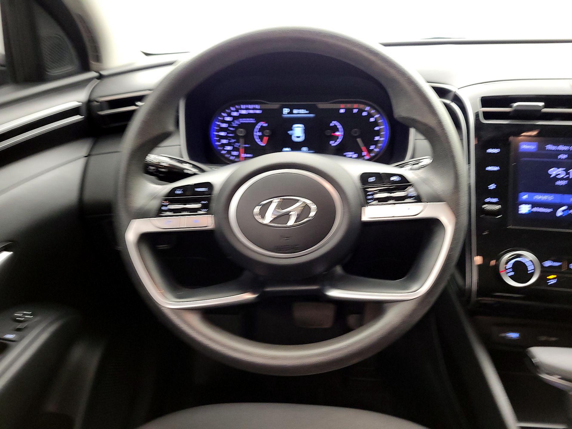 Thumbnail: 2022 Hyundai Tucson - 10