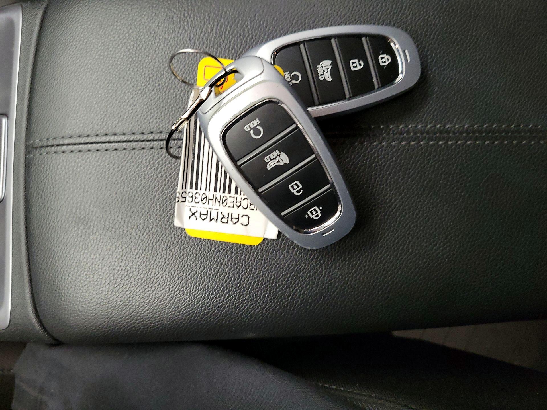 Thumbnail: 2022 Hyundai Tucson - 18