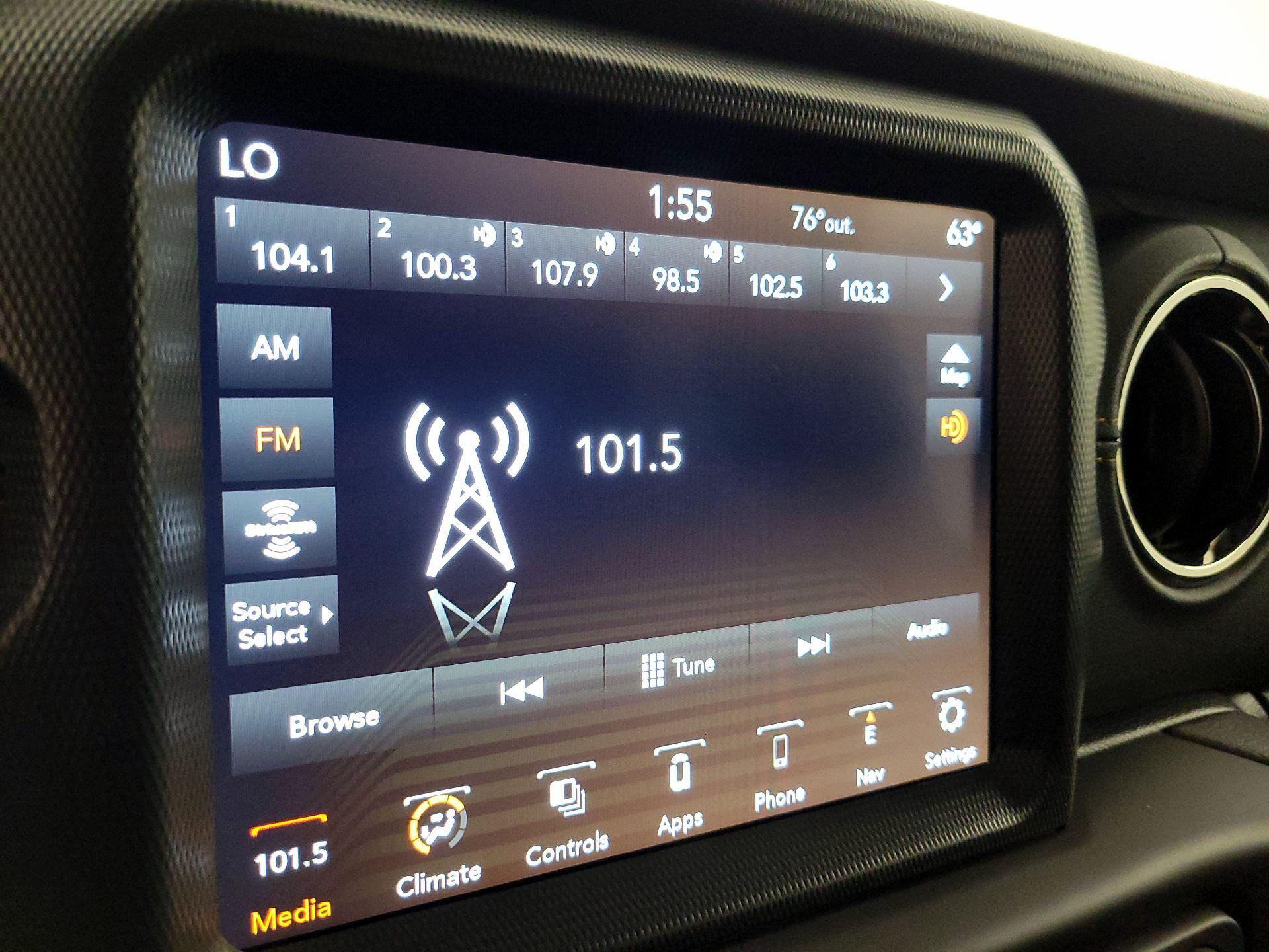 Thumbnail: 2023 Jeep Gladiator - 16