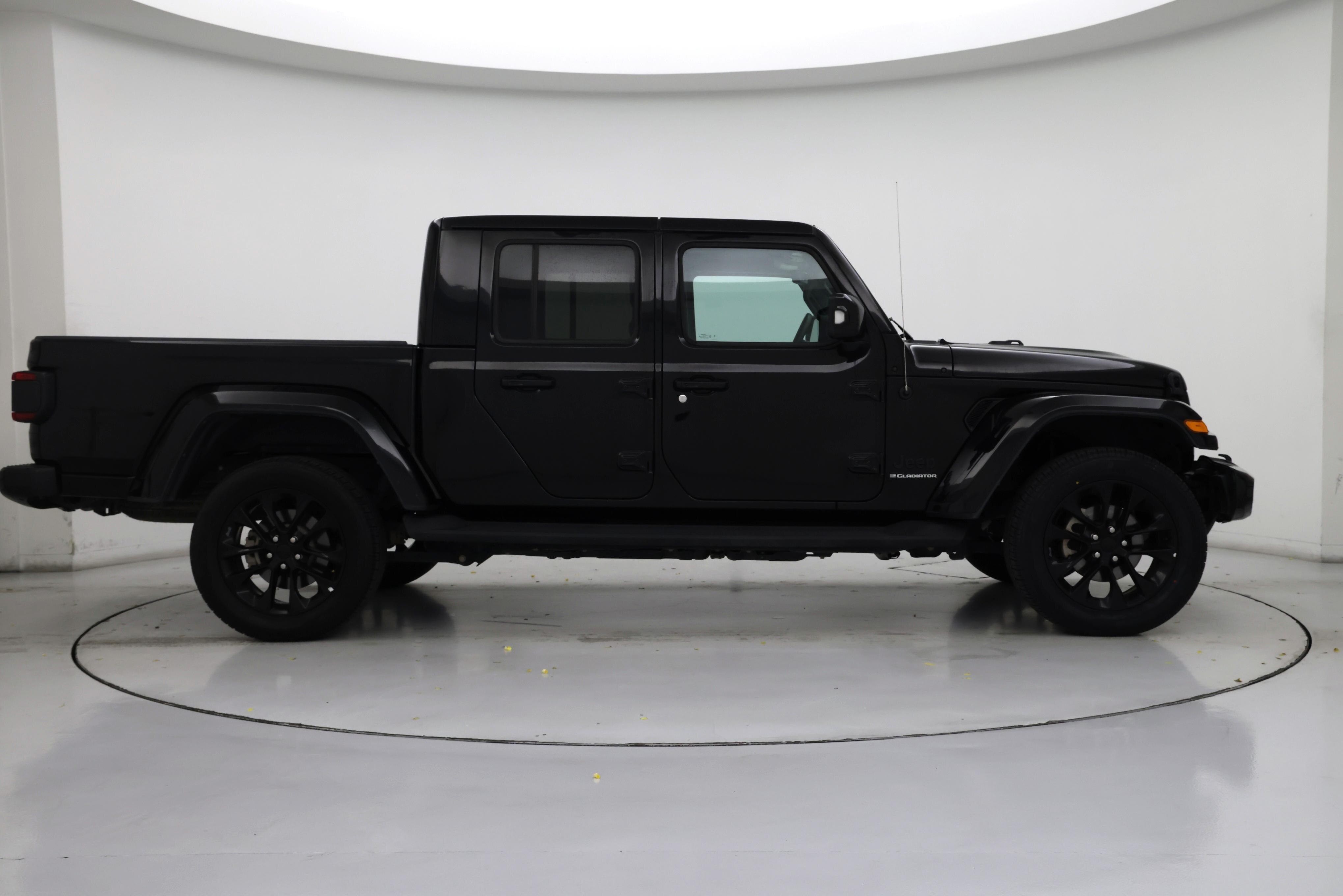 Thumbnail: 2023 Jeep Gladiator - 7
