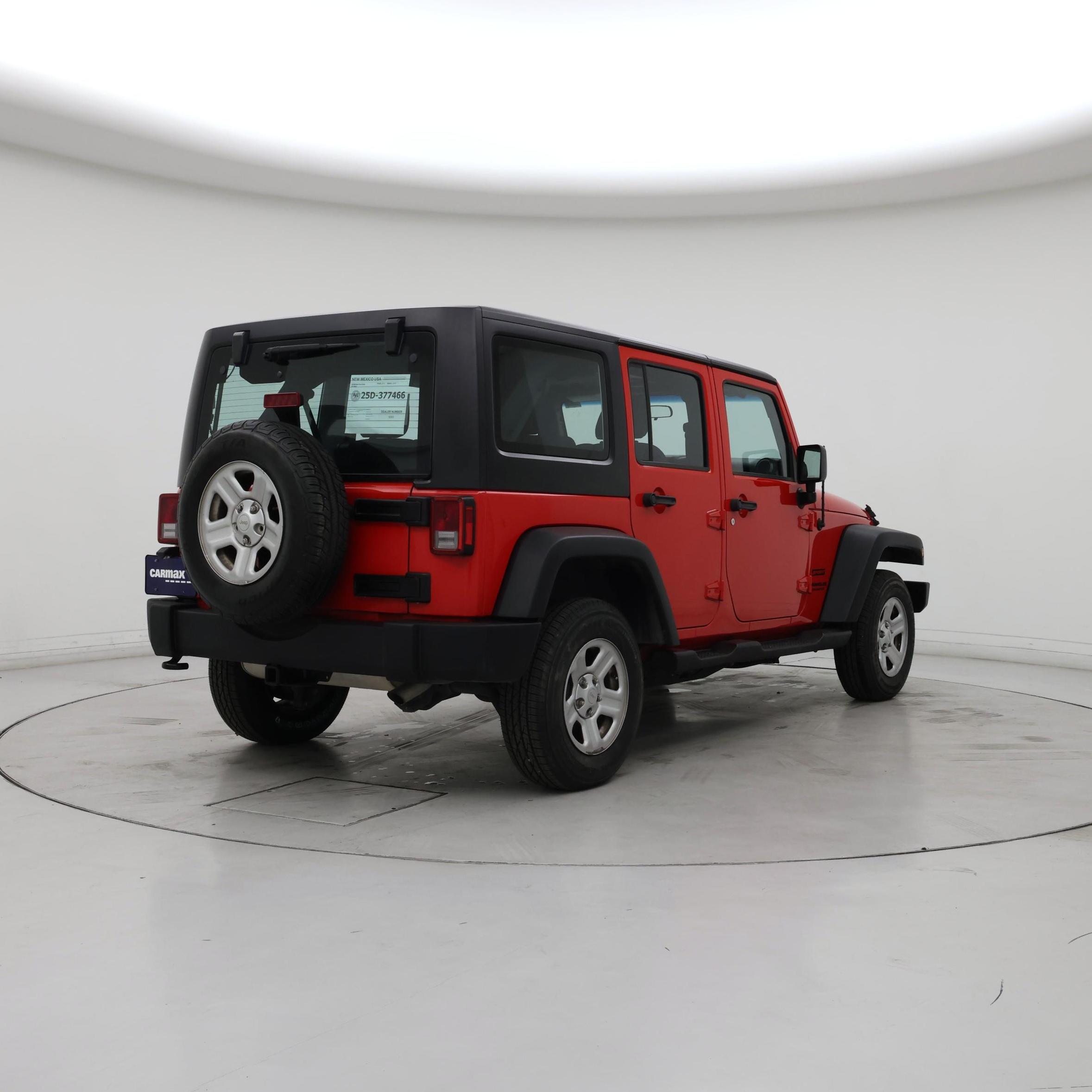 Thumbnail: 2016 Jeep Wrangler - 8