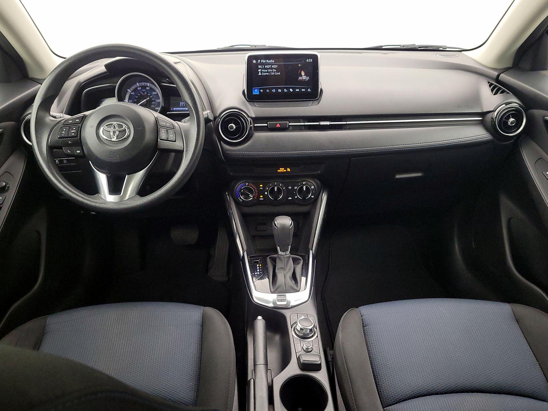 Thumbnail: 2018 Toyota Yaris iA - 9