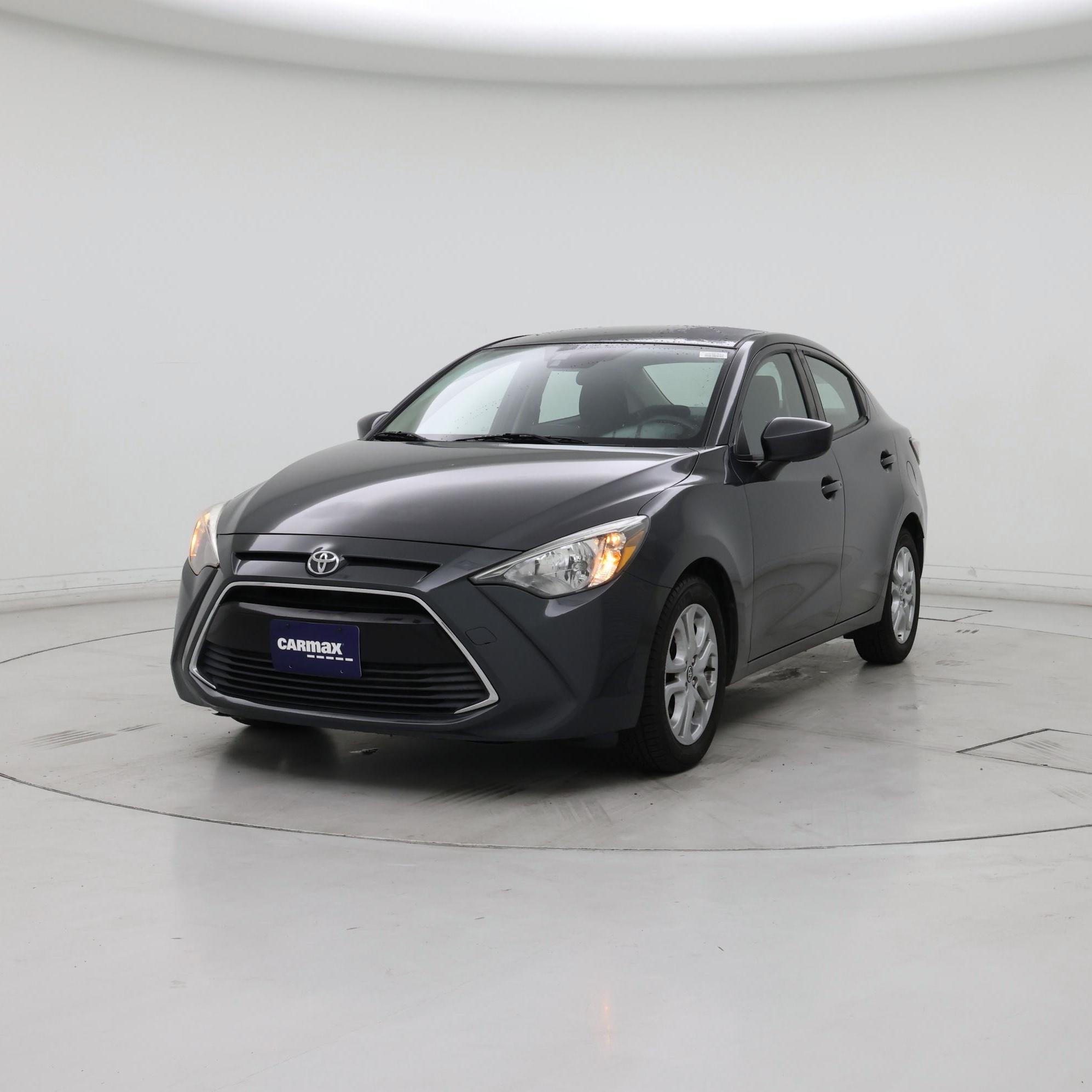 Thumbnail: 2018 Toyota Yaris iA - 4